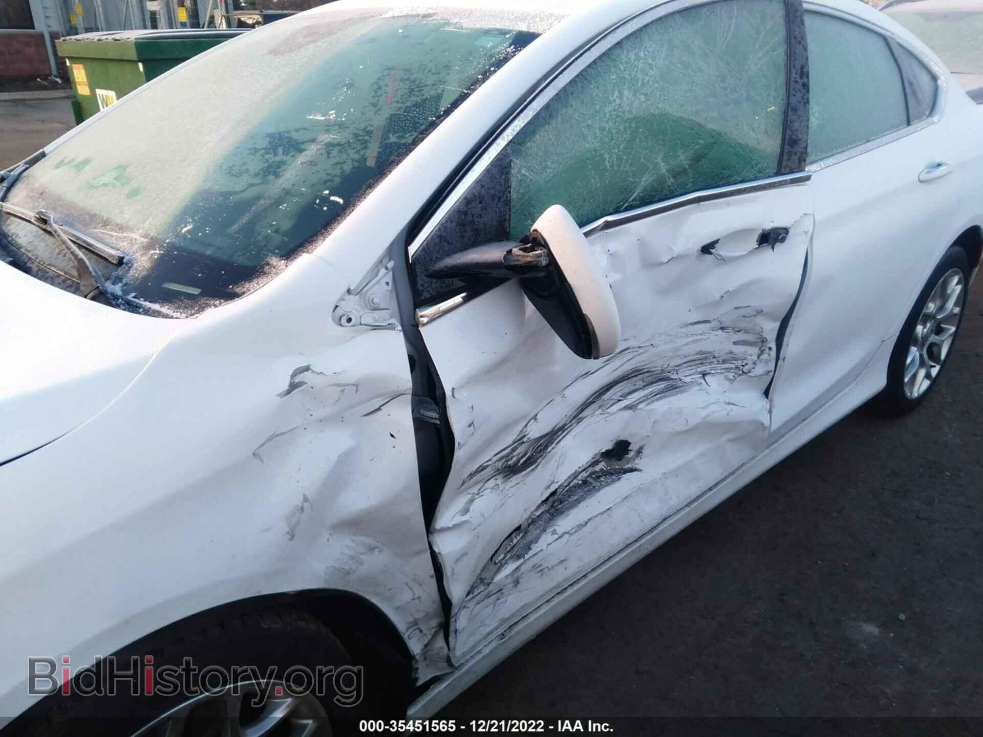 2015 CHRYSLER 200 - VIN: 1C3CCCEG3FN512458 - Фото 6