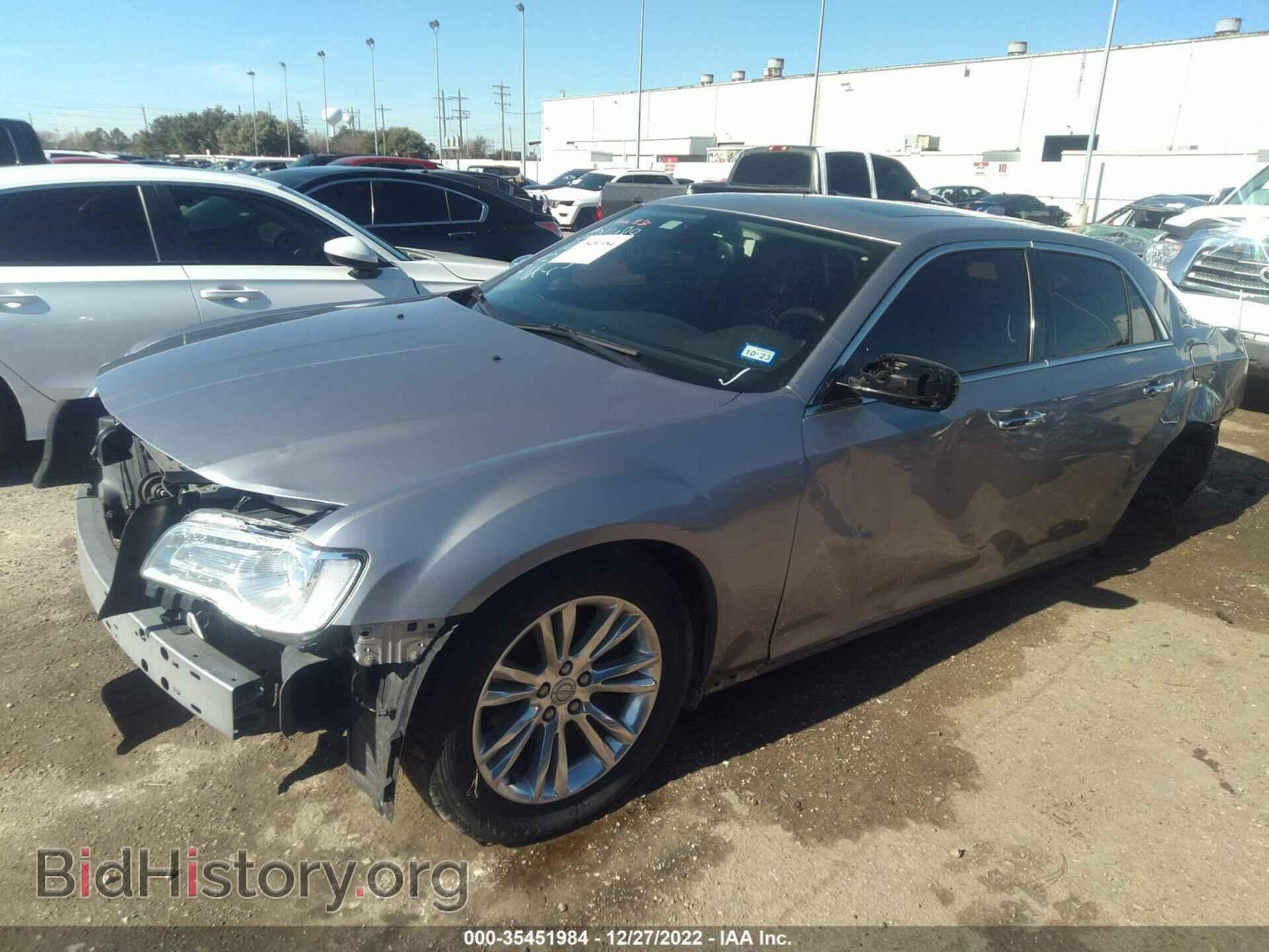 2016 CHRYSLER 300 - VIN: 2C3CCAEG7GH161312 - Фото 2