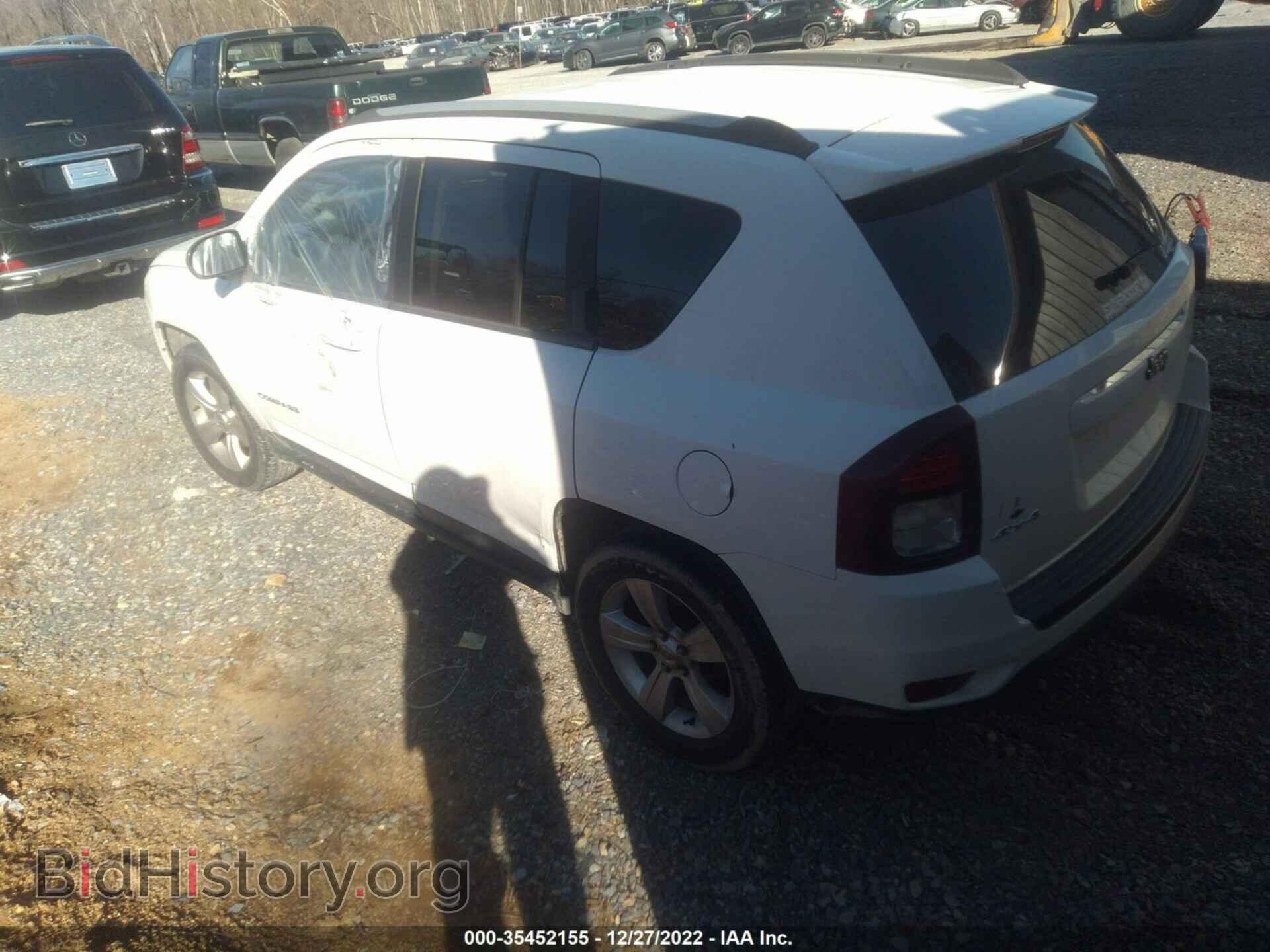 2015 JEEP COMPASS - VIN: 1C4NJDBB2FD269028 - Фото 3