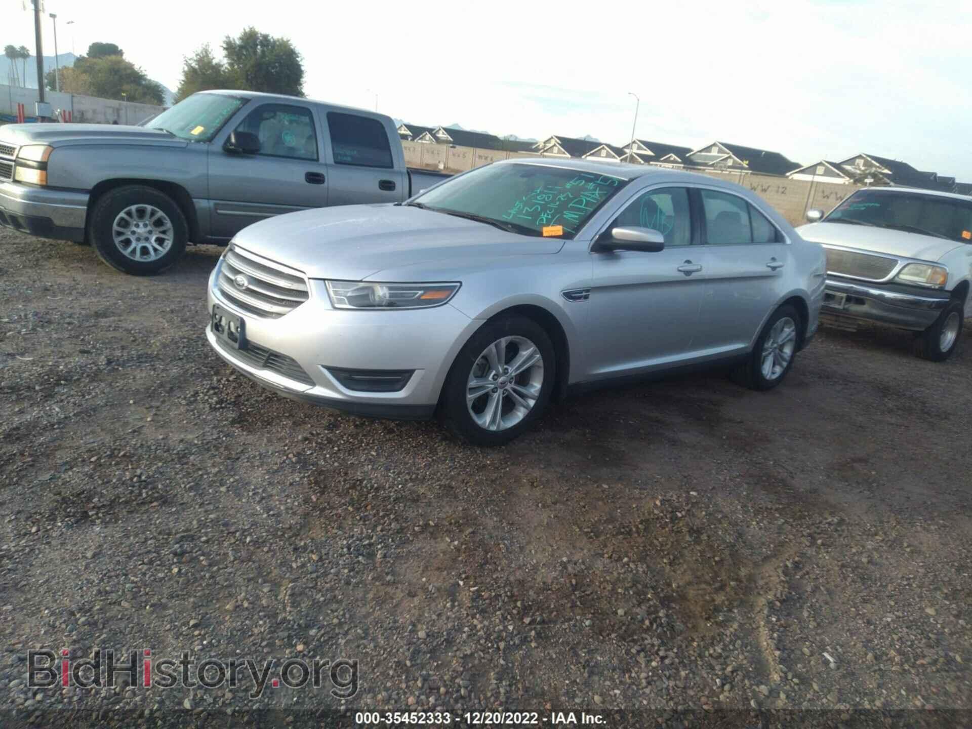 2015 FORD TAURUS - VIN: 1FAHP2E81FG131811 - Фото 2