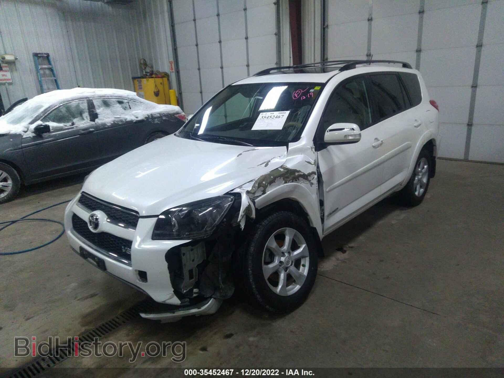 2011 TOYOTA RAV4 - VIN: 2T3DK4DV8BW054279 - Фото 2