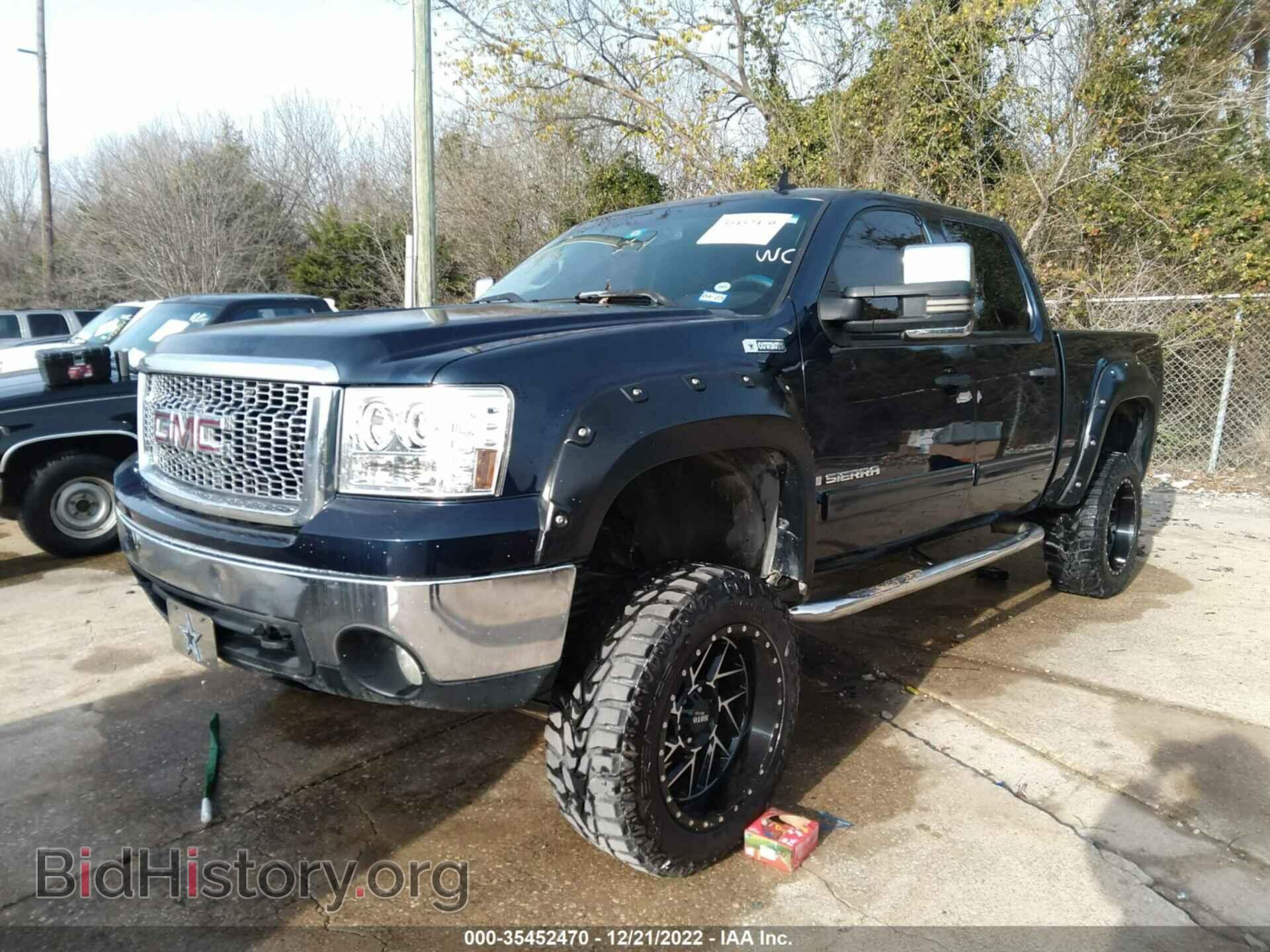 2007 GMC SIERRA 1500 - VIN: 2GTEC13J571549084 - Фото 2