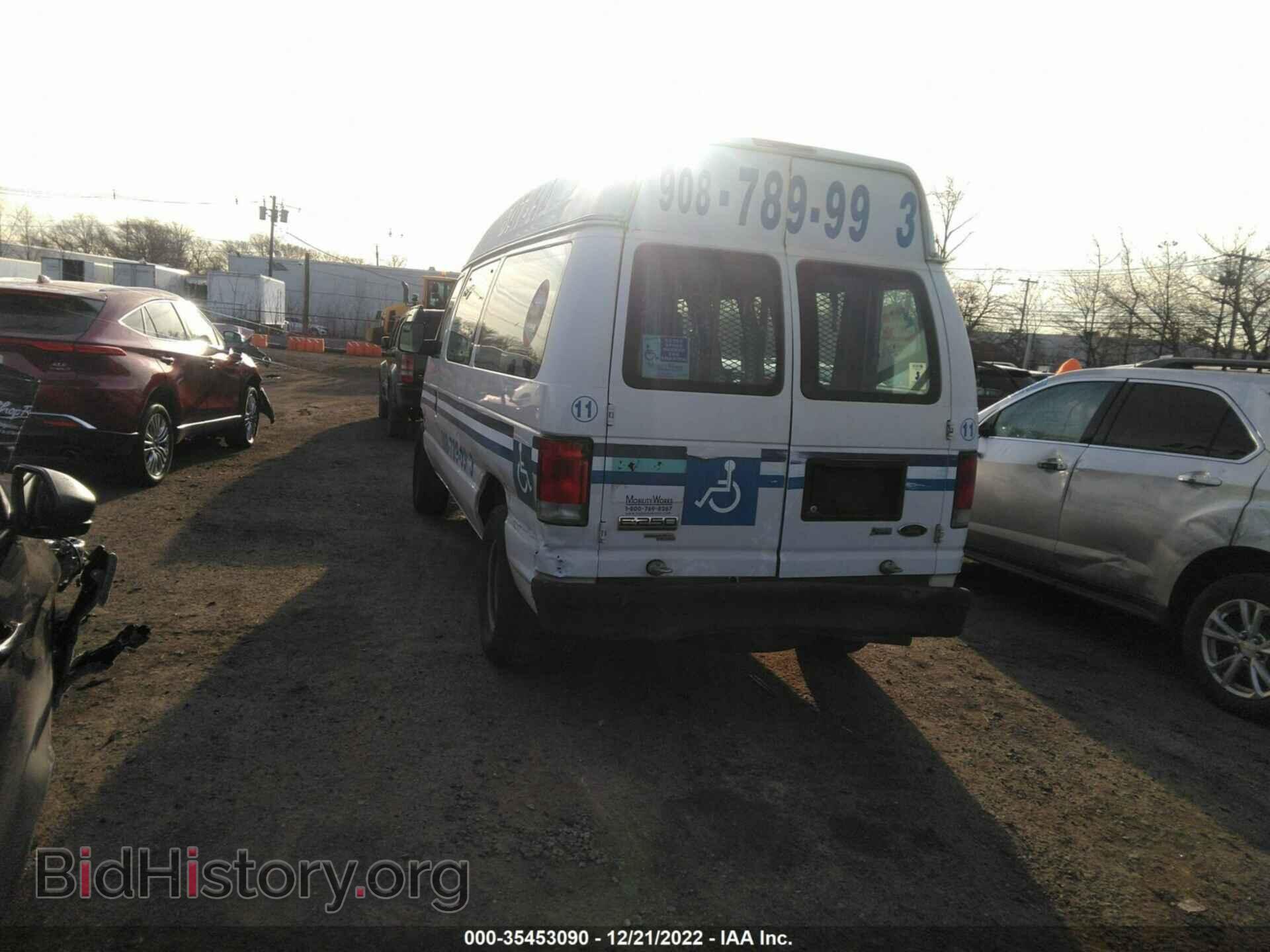 2011 FORD ECONOLINE CARGO VAN - VIN: 1FTNE2EW4BDA98526 - Фото 3