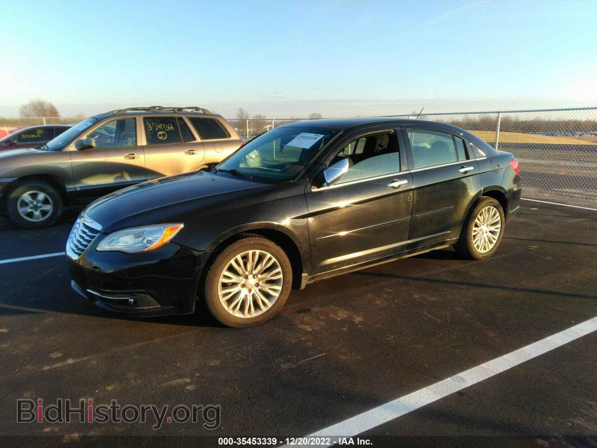 2012 CHRYSLER 200 - VIN: 1C3CCBCBXCN207648 - Фото 2