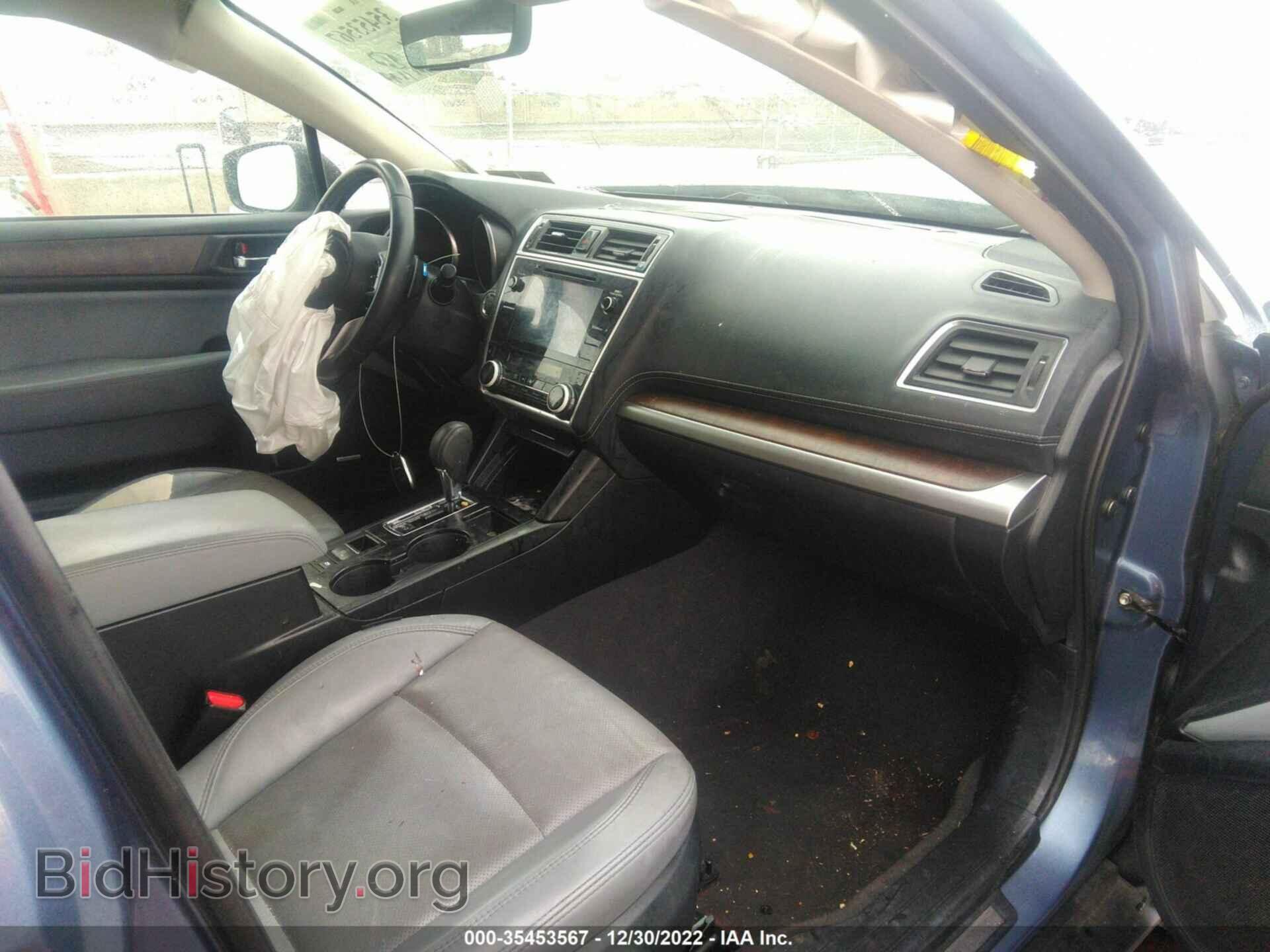 2018 SUBARU OUTBACK - VIN: 4S4BSANC9J3355403 - Фото 5
