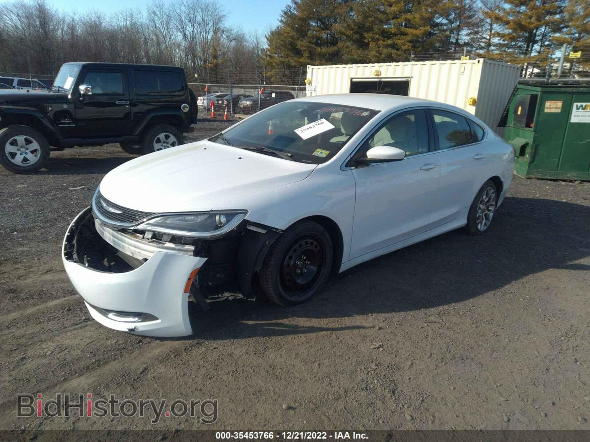 2015 CHRYSLER 200 - VIN: 1C3CCCAB9FN633456 - Фото 2