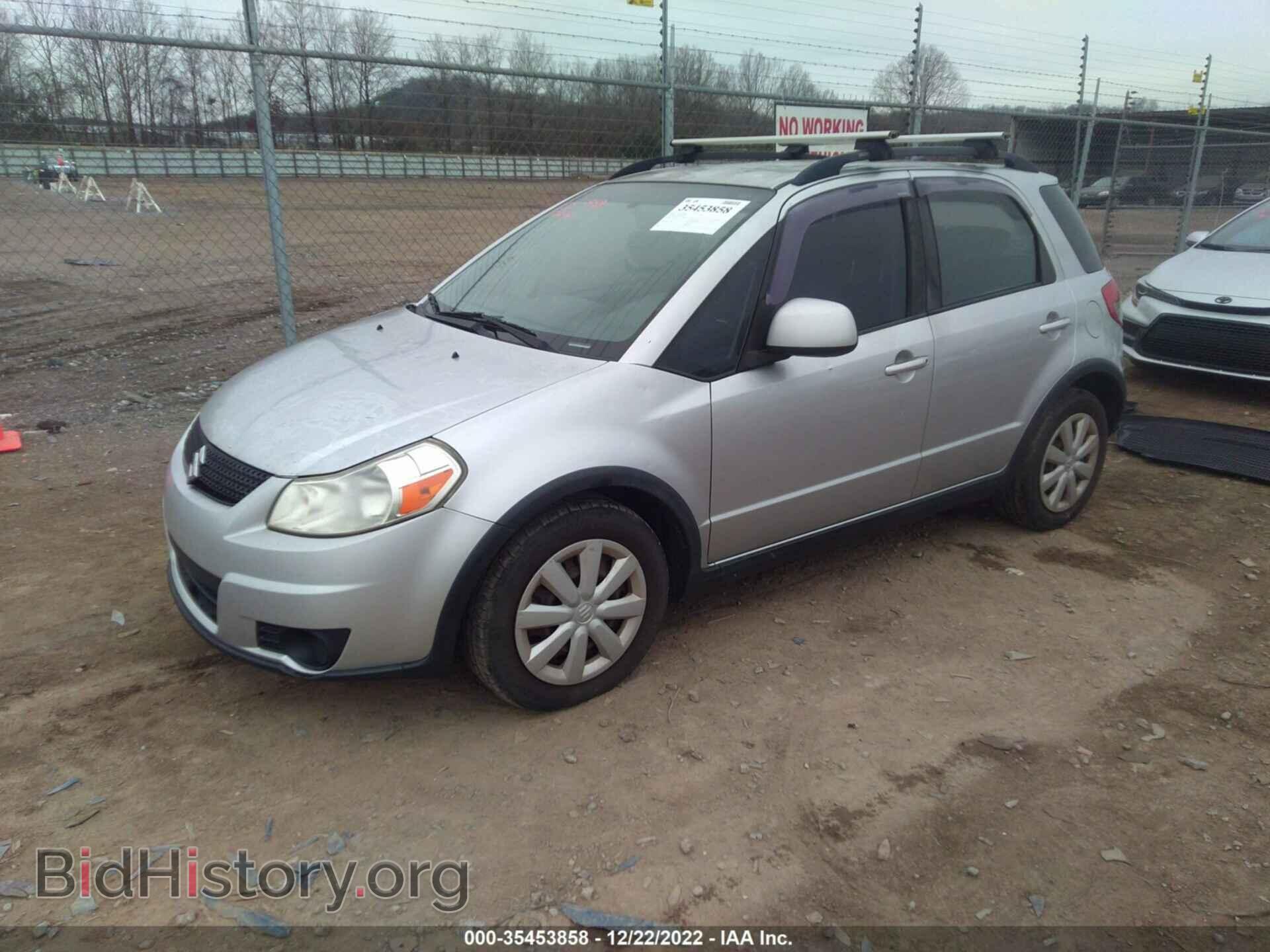 2011 SUZUKI SX4 - VIN: JS2YB5A3XB6303022 - Фото 2