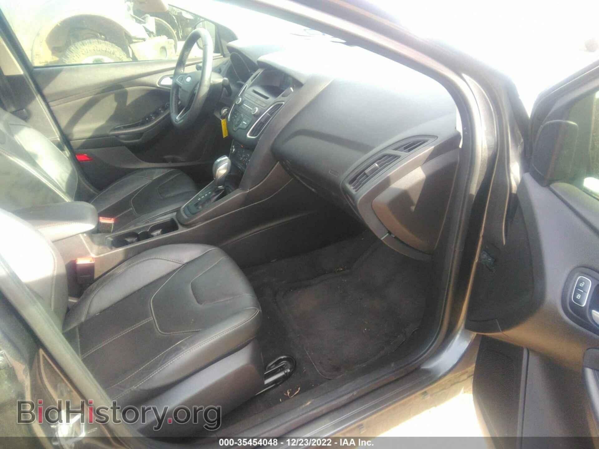 2016 FORD FOCUS - VIN: 1FADP3F29GL296805 - Photo 5