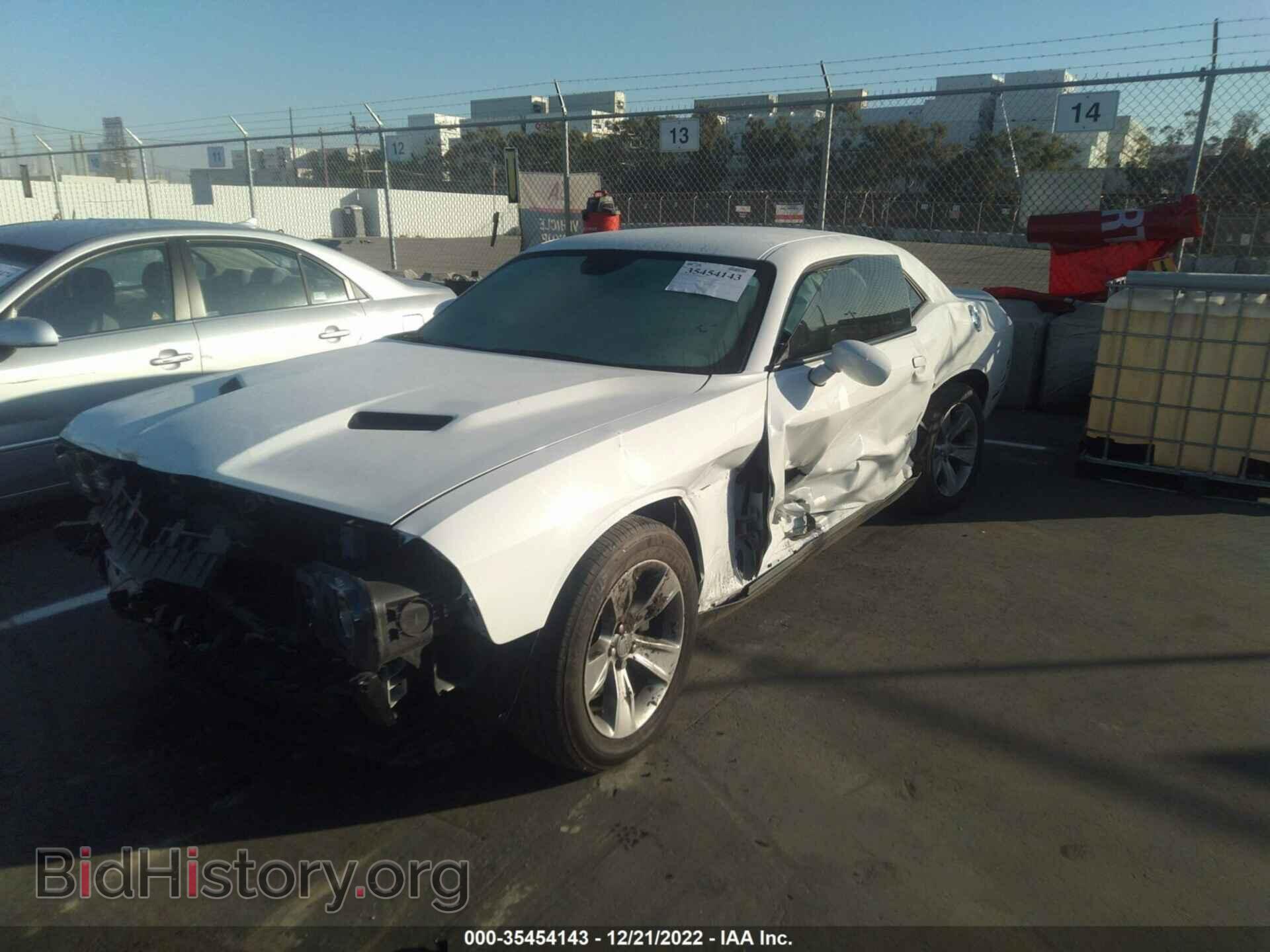 2020 DODGE CHALLENGER - VIN: 2C3CDZAG0LH104221 - Фото 2