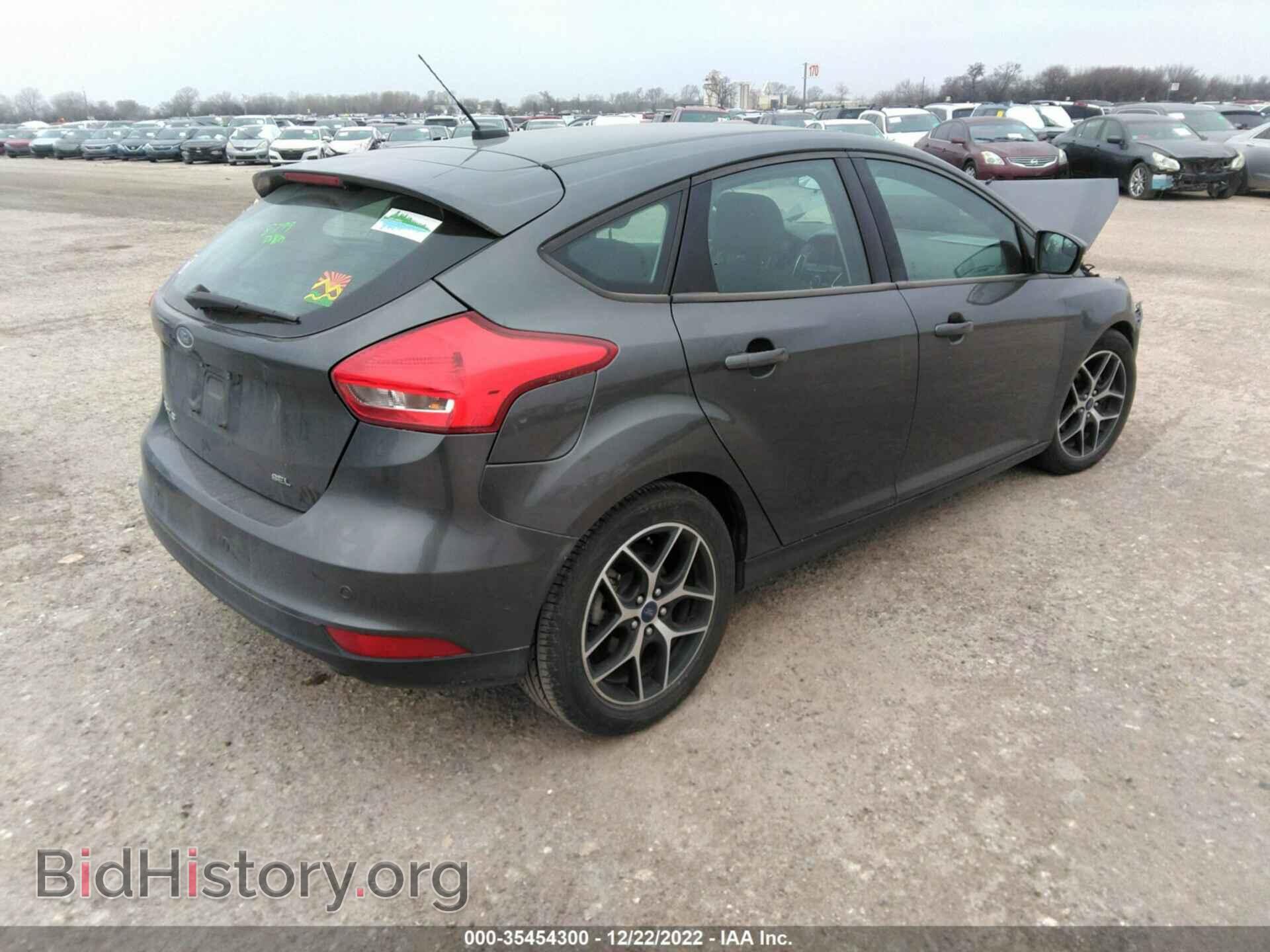 2017 FORD FOCUS - VIN: 1FADP3M23HL205029 - Фото 4