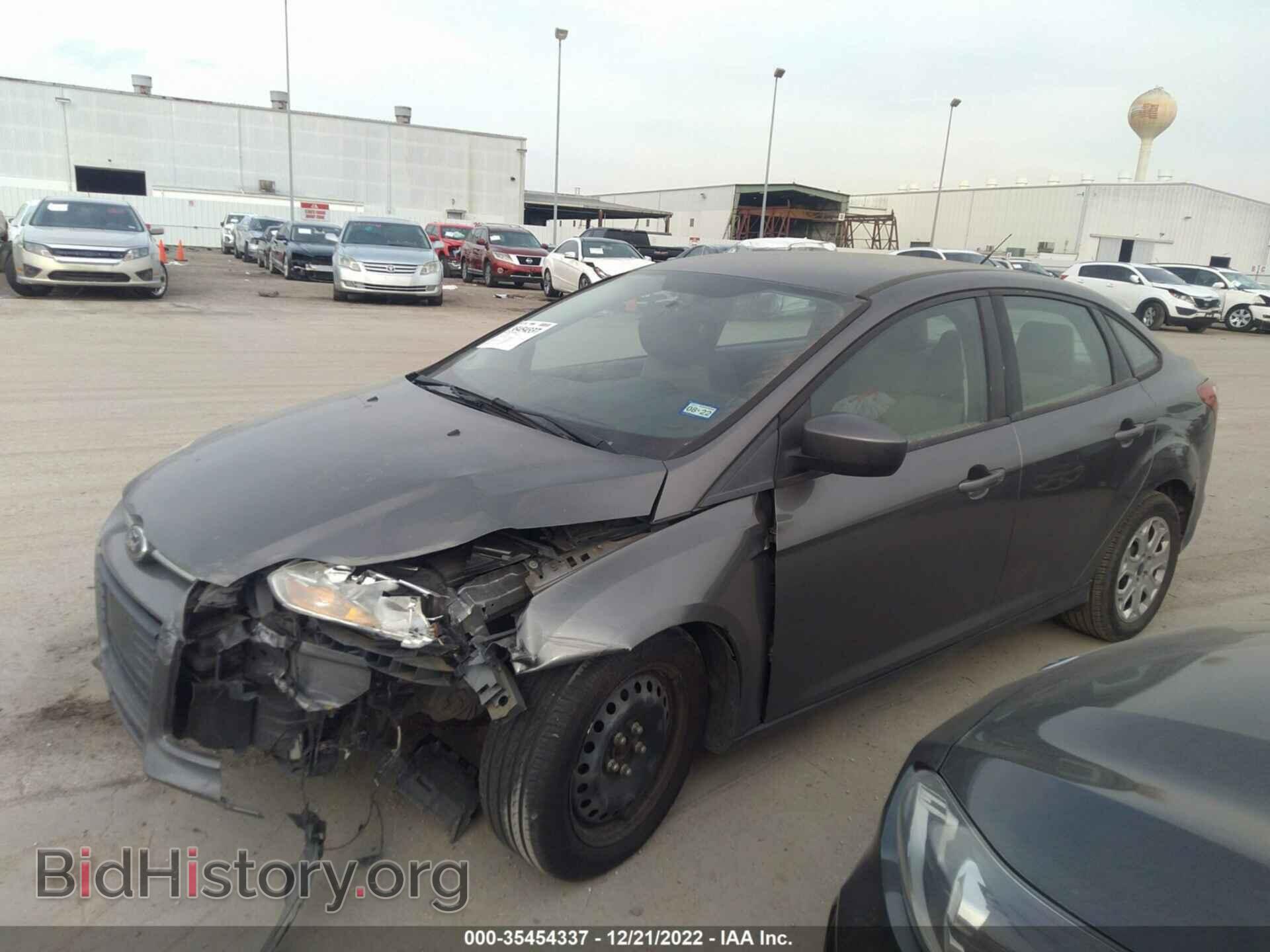 2012 FORD FOCUS - VIN: 1FAHP3F2XCL478332 - Photo 2
