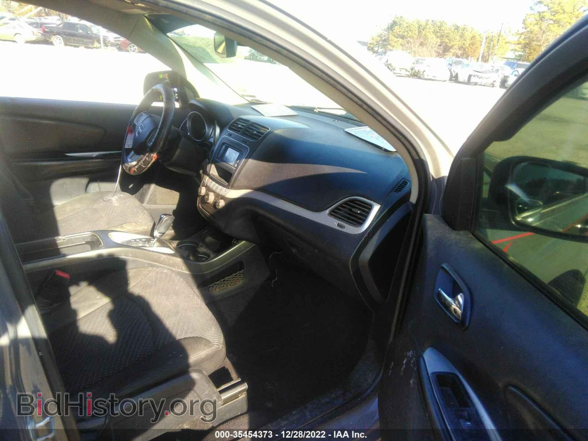 2020 DODGE JOURNEY - VIN: 3C4PDCAB7LT202135 - Фото 5