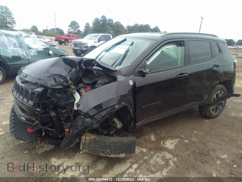 2020 Jeep COMPASS (VIN 3C4NJDDB1LT215366) — фото 2 из 11