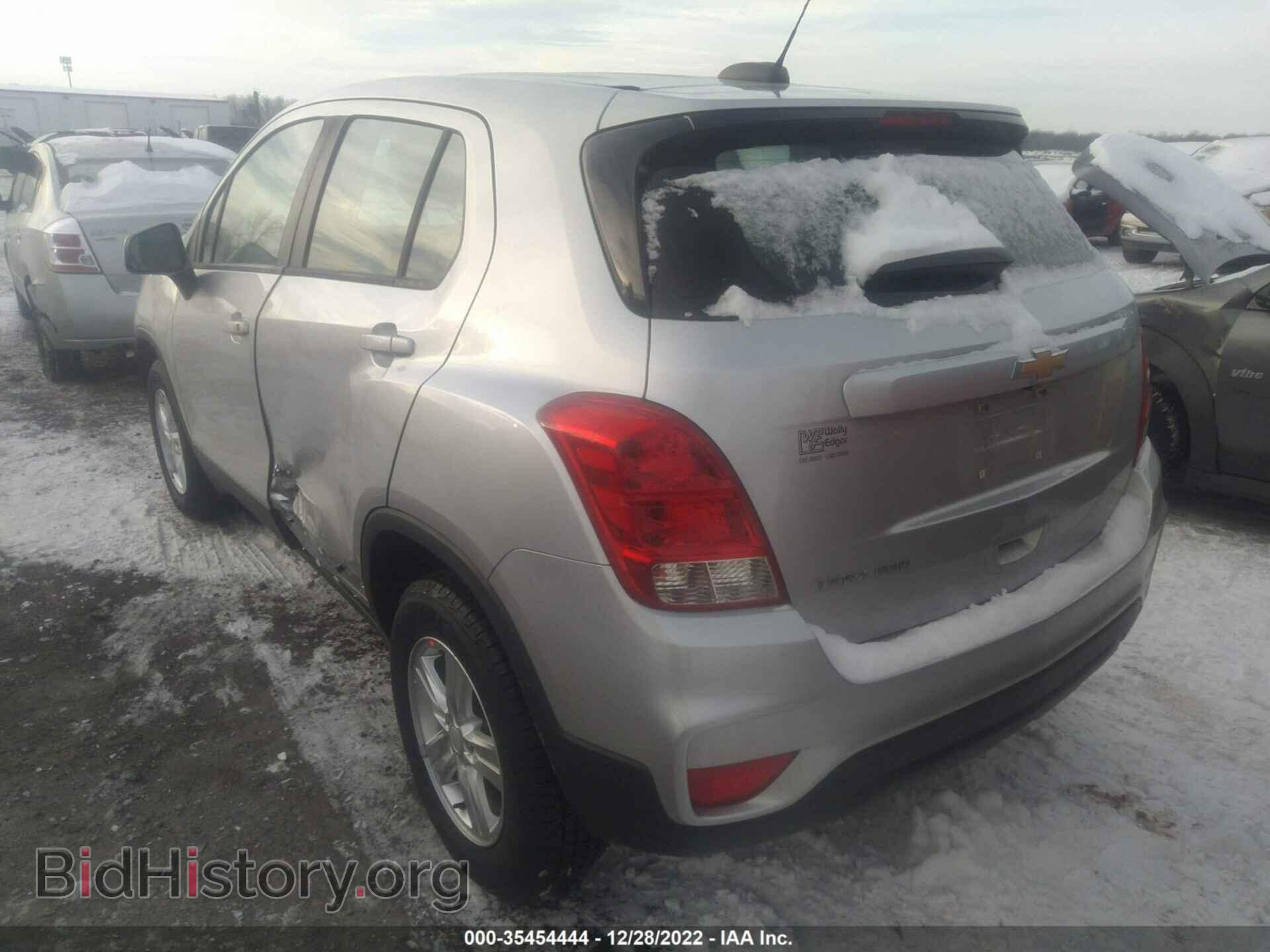 2017 CHEVROLET TRAX - VIN: KL7CJNSB1HB141677 - Фото 3