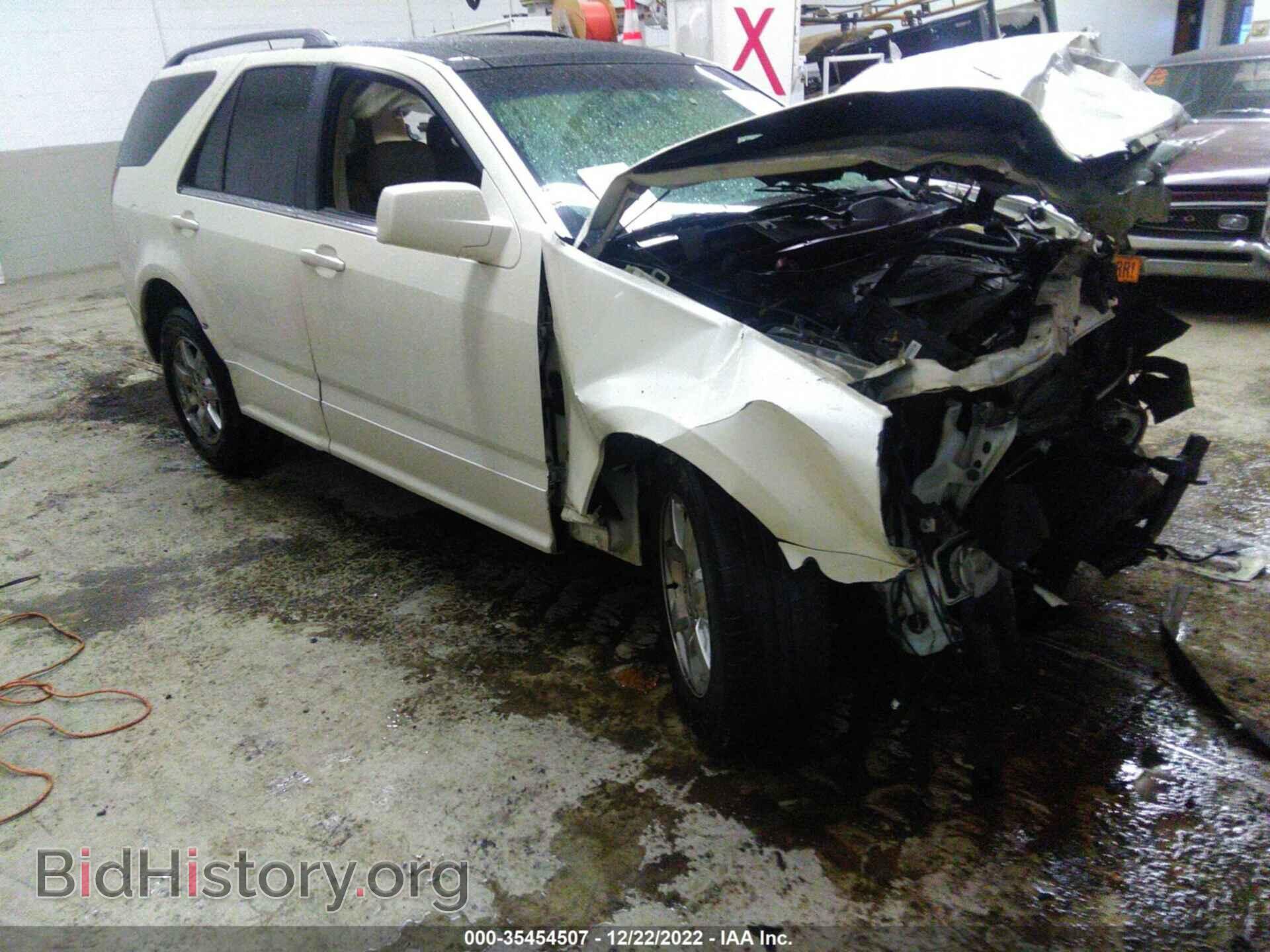 Photo 1GYEE437080148081 - CADILLAC SRX 2008