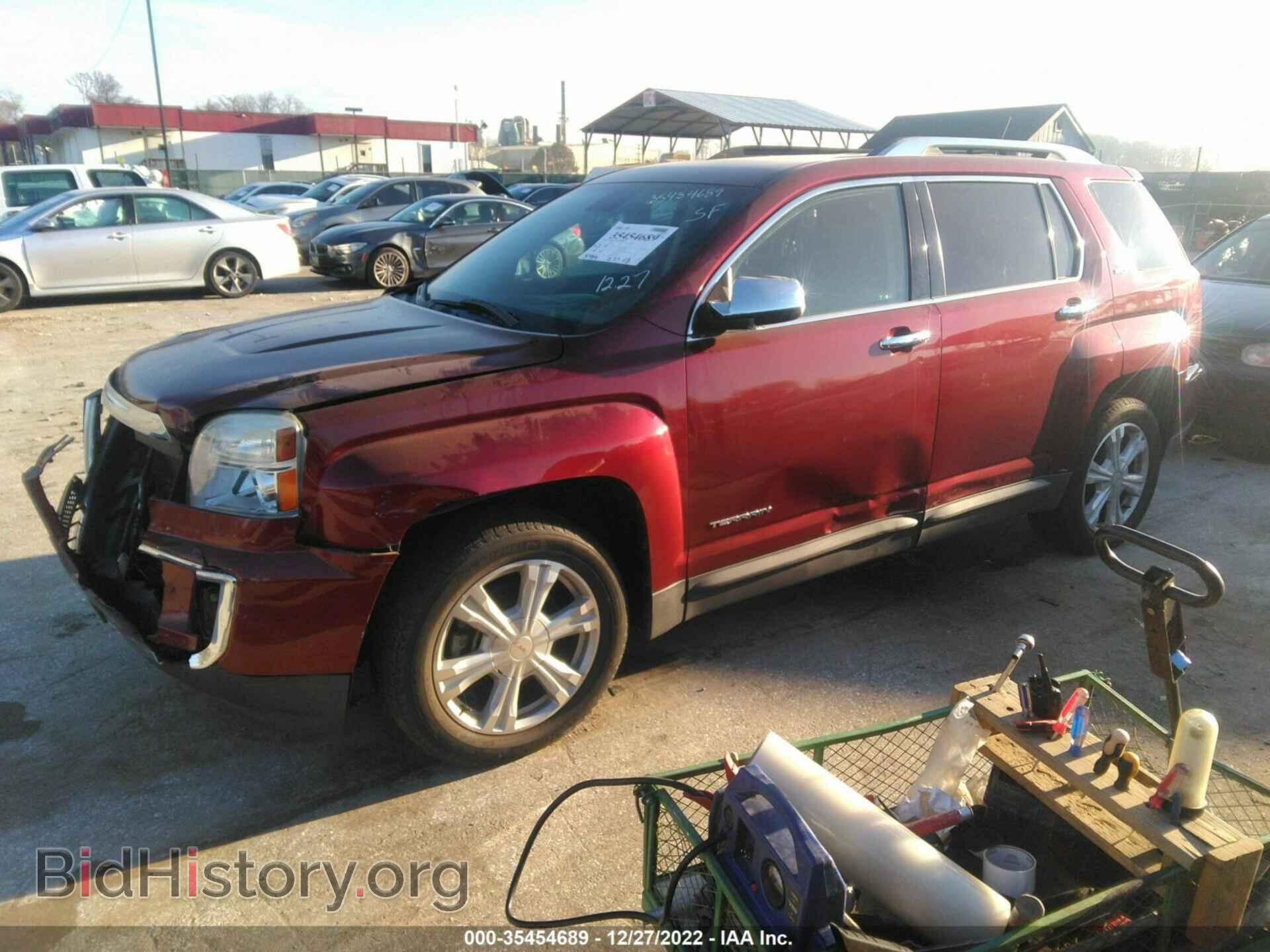 2017 GMC TERRAIN - VIN: 2GKFLUE38H6111060 - Фото 2