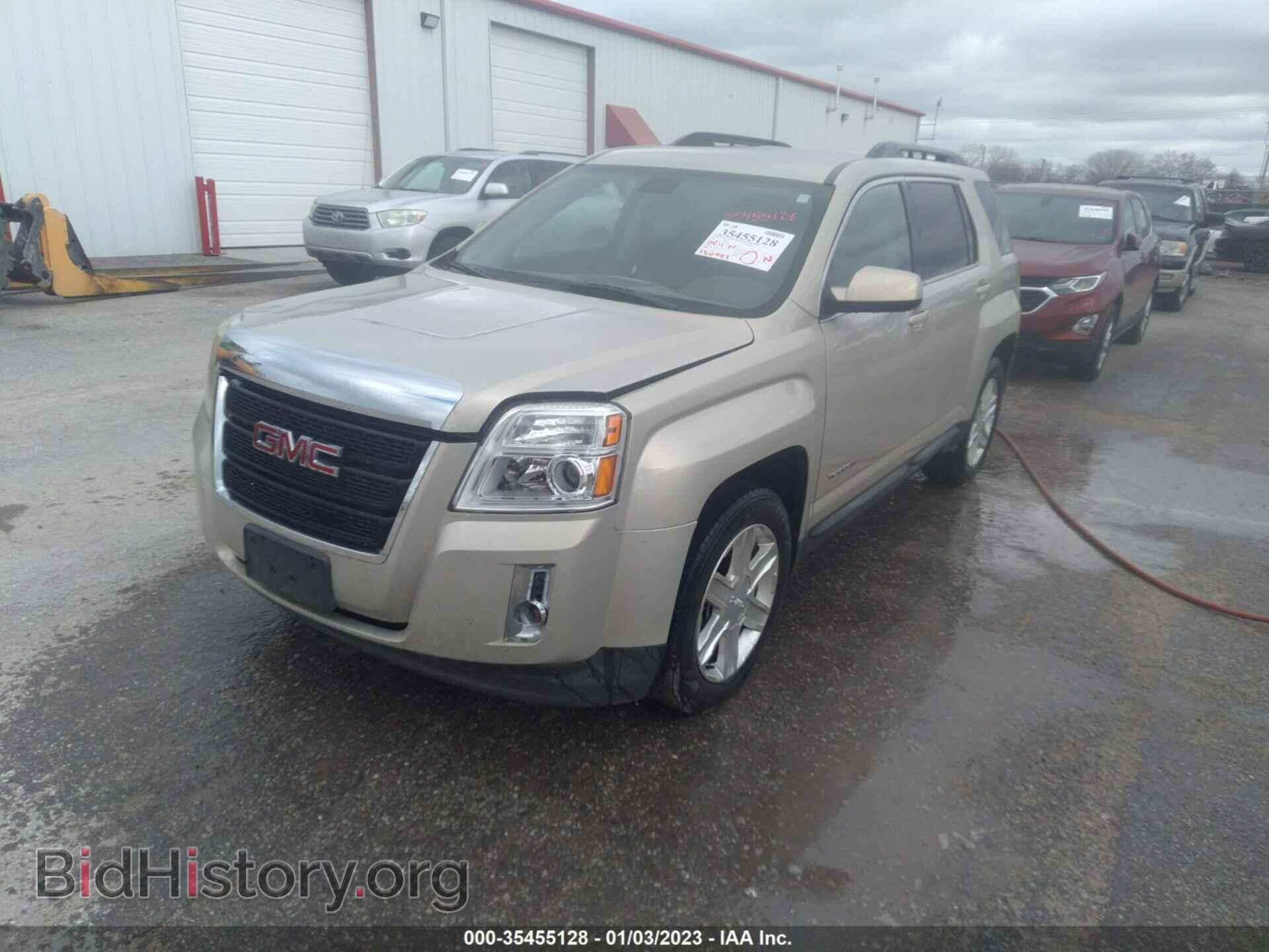 2011 GMC TERRAIN - VIN: 2CTALUEC9B6220175 - Фото 2