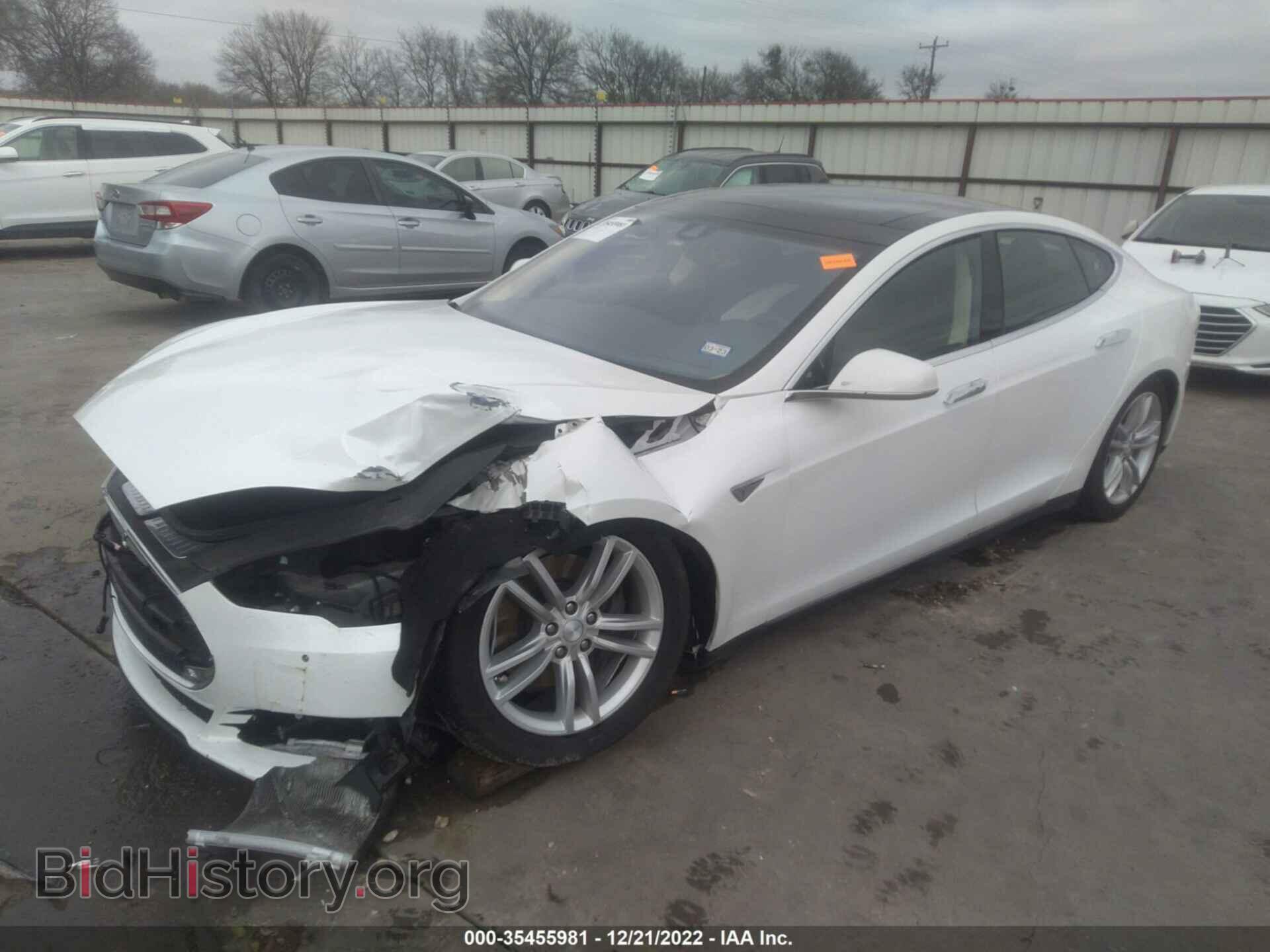 2015 TESLA MODEL S - VIN: 5YJSA1H28FF081101 - Photo 2