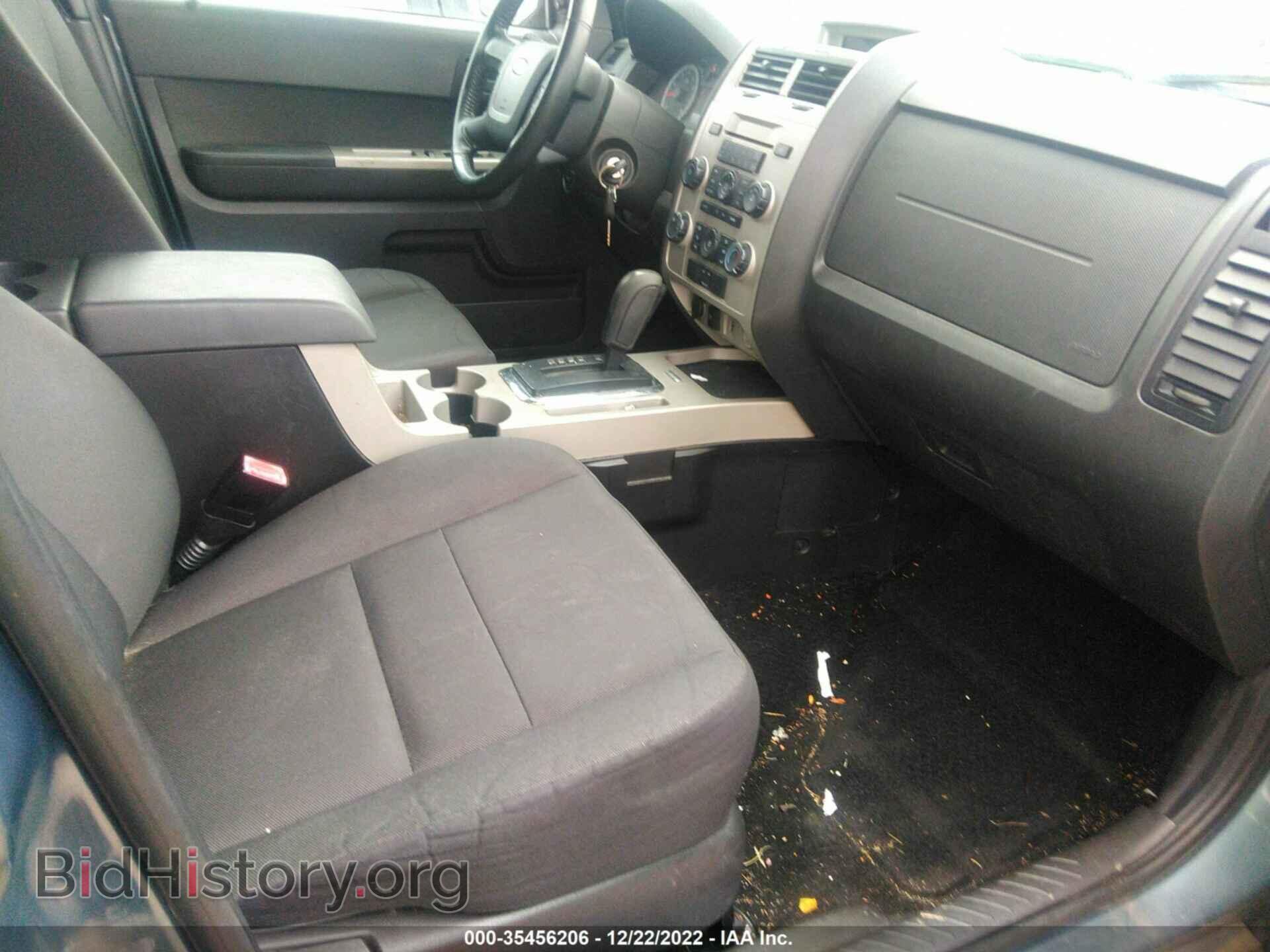 2011 FORD ESCAPE - VIN: 1FMCU0D77BKC16620 - Фото 5