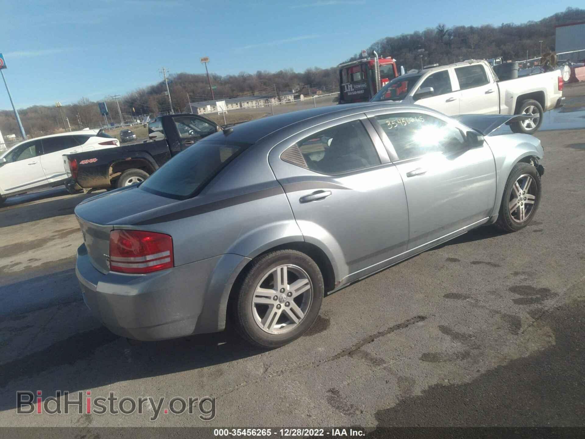 2008 DODGE AVENGER - VIN: 1B3LC56RX8N114532 - Фото 4