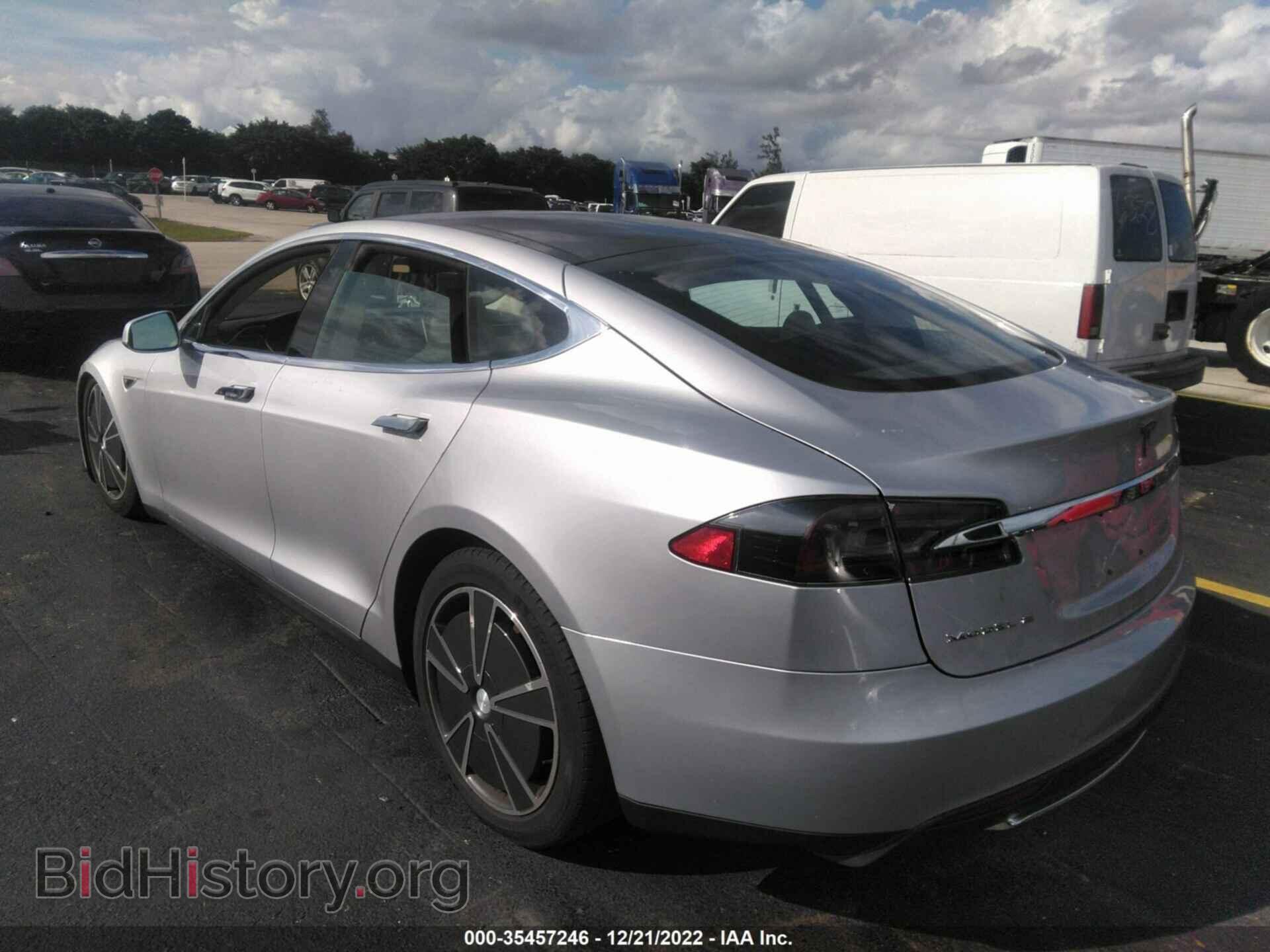 2013 TESLA MODEL S - VIN: 5YJSA1DP5DFP20985 - Photo 3