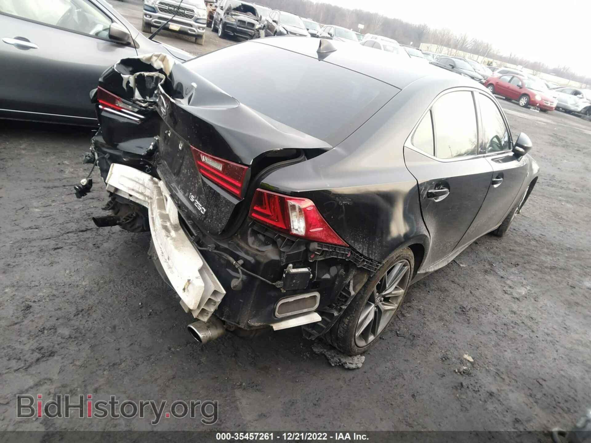 2014 LEXUS IS 250 - VIN: JTHBF1D28E5013127 - Photo 4