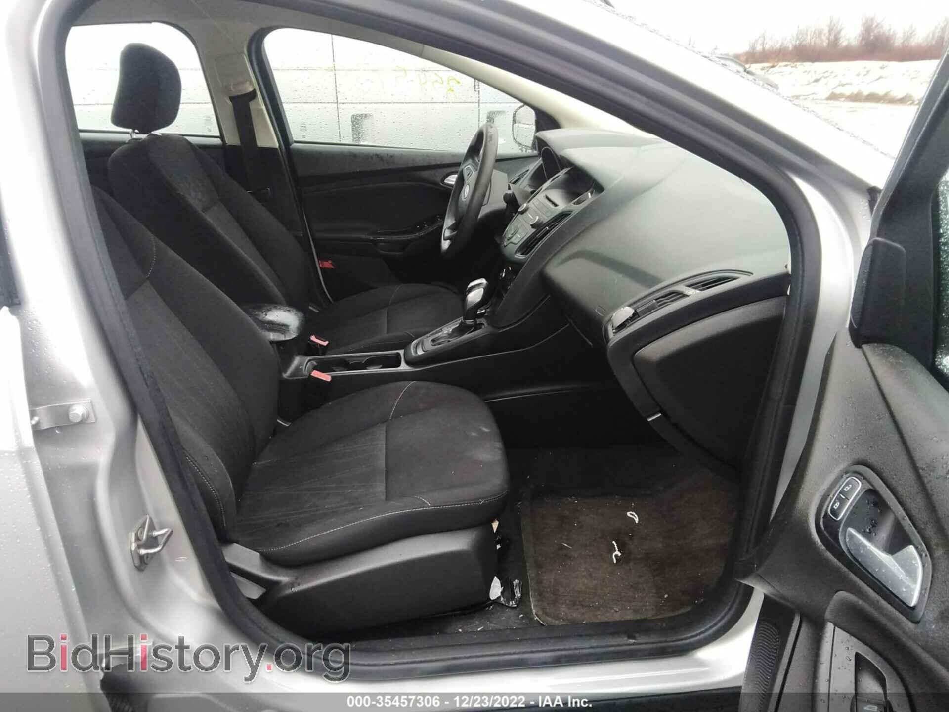 2016 FORD FOCUS - VIN: 1FADP3F20GL264812 - Photo 5