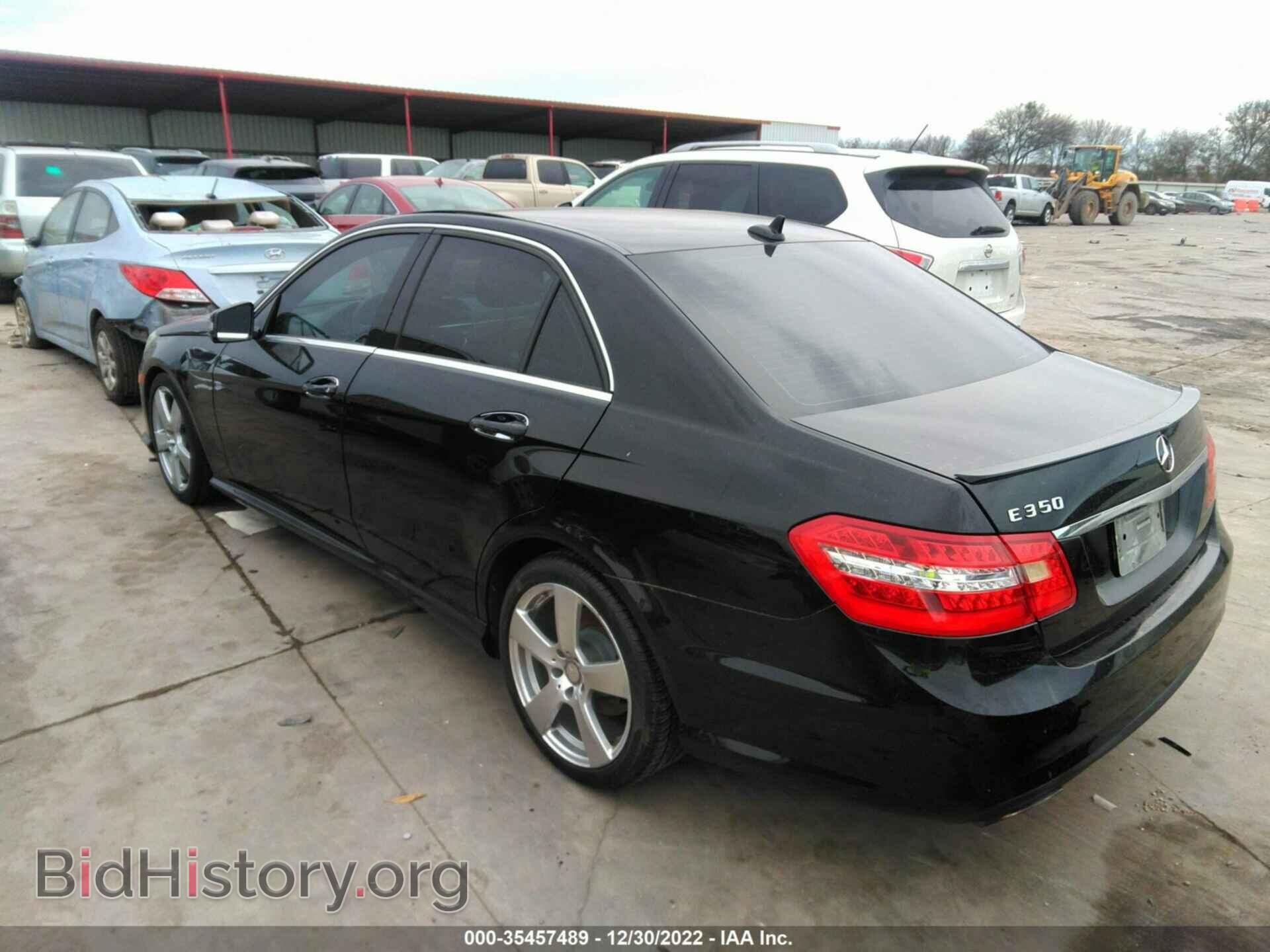 2011 MERCEDES-BENZ E-CLASS - VIN: WDDHF5GB7BA307321 - Фото 3