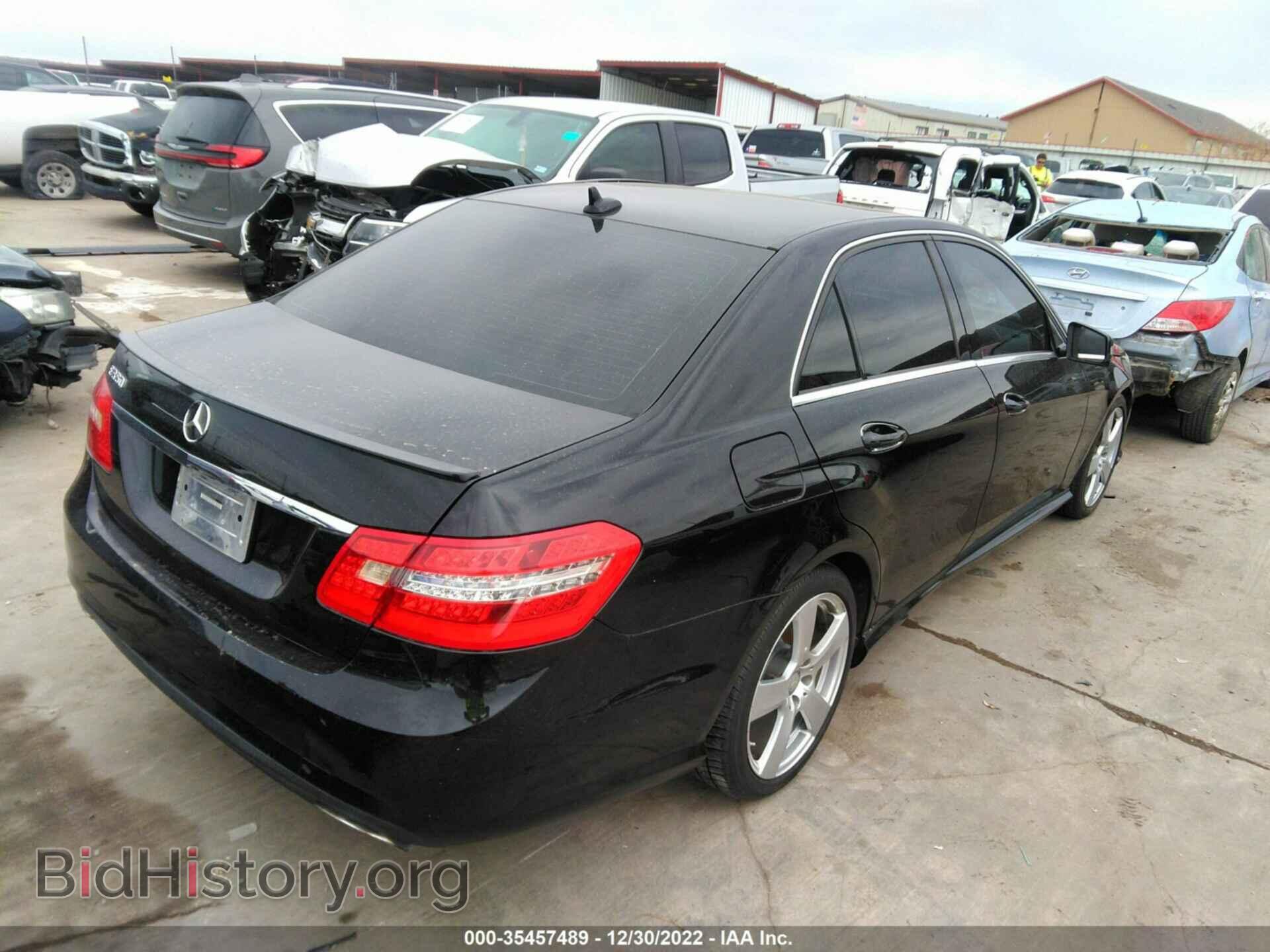 2011 MERCEDES-BENZ E-CLASS - VIN: WDDHF5GB7BA307321 - Фото 4