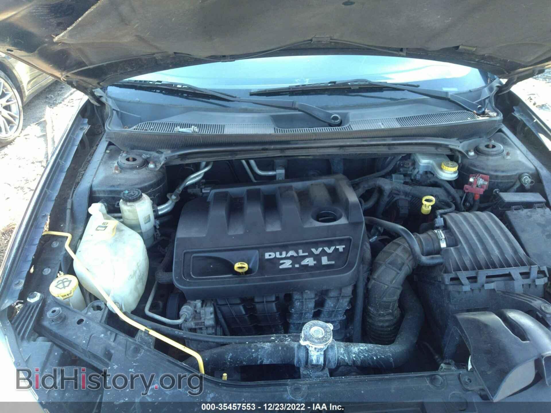 2014 CHRYSLER 200 - VIN: 1C3CCBBBXEN137475 - Фото 10