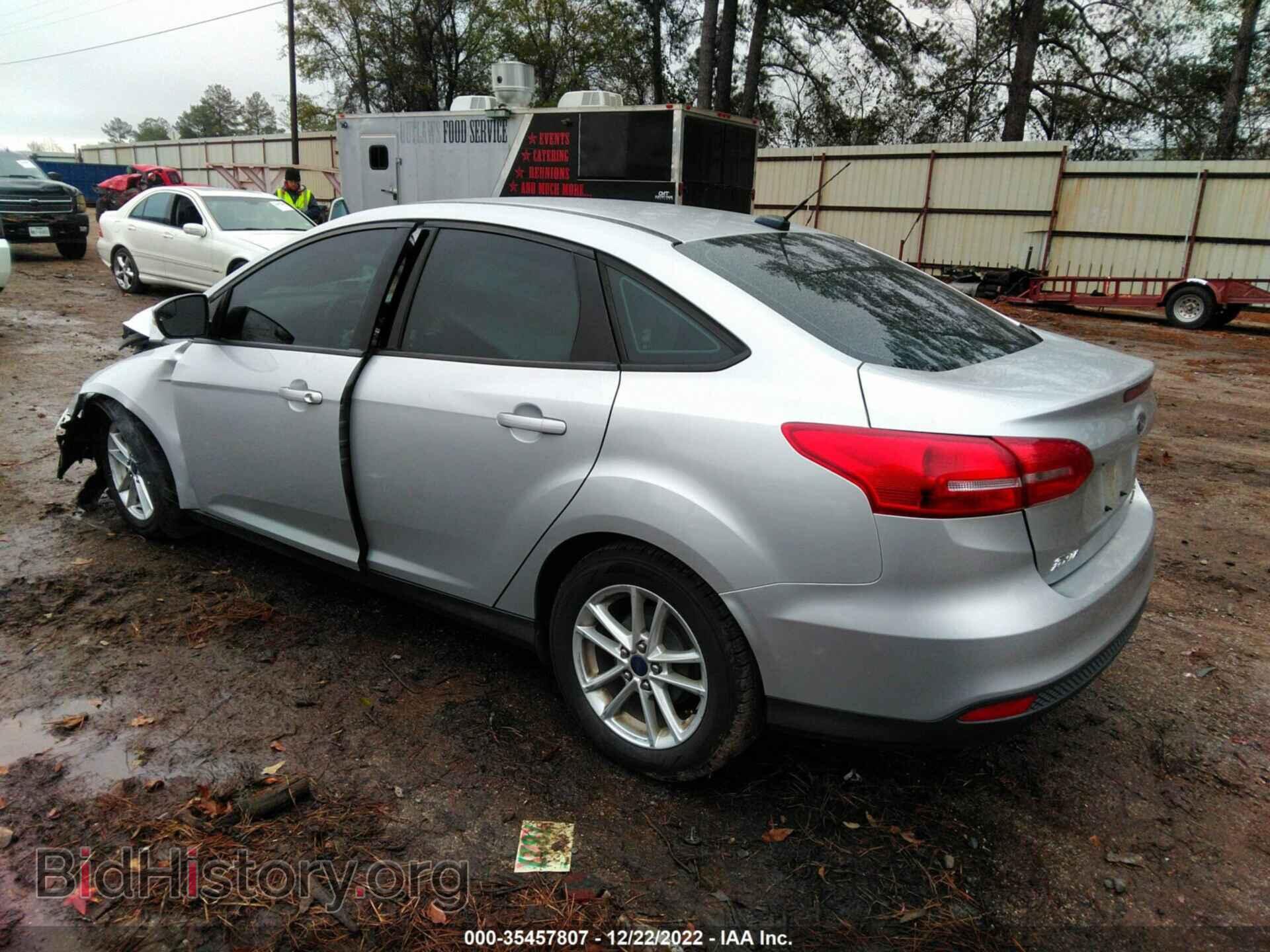 2016 FORD FOCUS - VIN: 1FADP3F24GL262769 - Фото 3