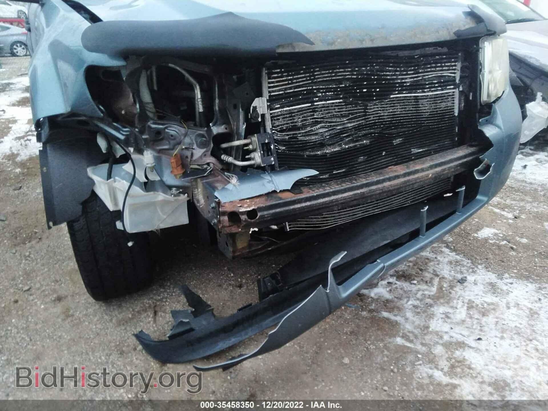 2011 FORD ESCAPE - VIN: 1FMCU0D72BKA05258 - Фото 6
