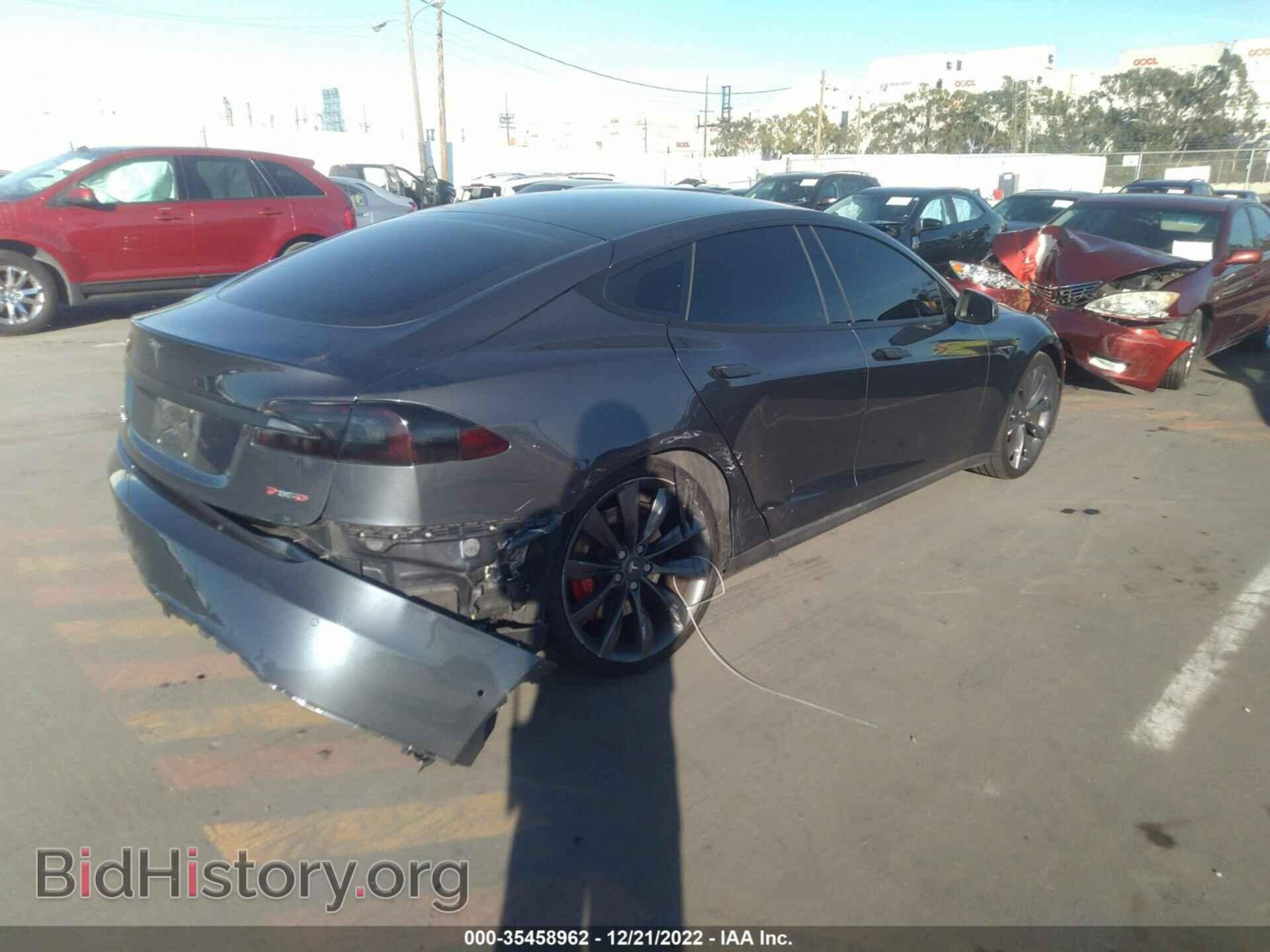 2015 TESLA MODEL S - VIN: 5YJSA1H23FFP74092 - Photo 4