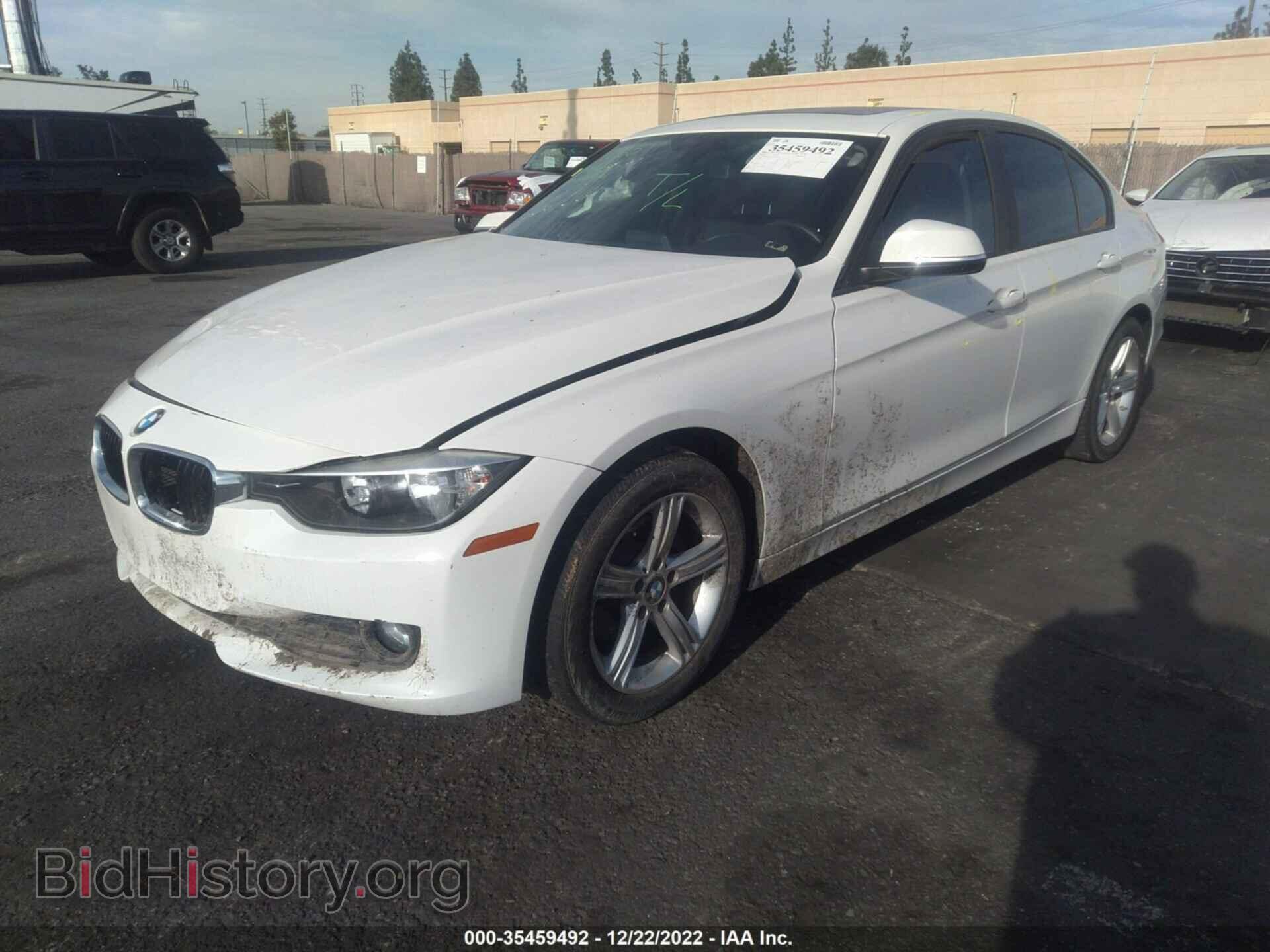 2015 BMW 3 SERIES - VIN: WBA3B1G51FNT03070 - Фото 2