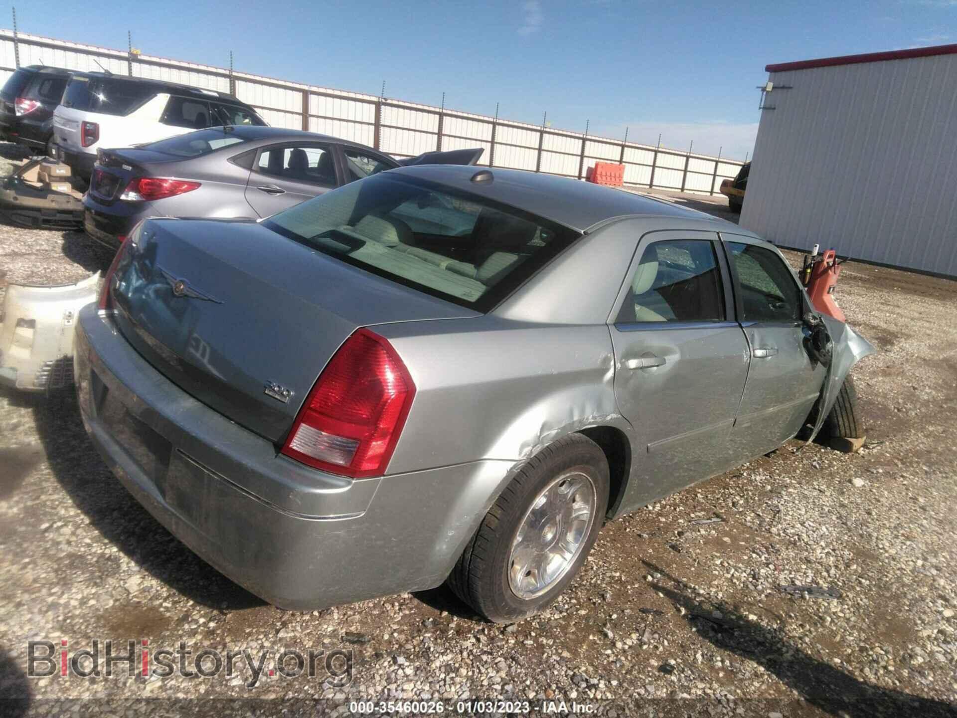 2006 CHRYSLER 300 - VIN: 2C3LA53G06H102004 - Фото 4