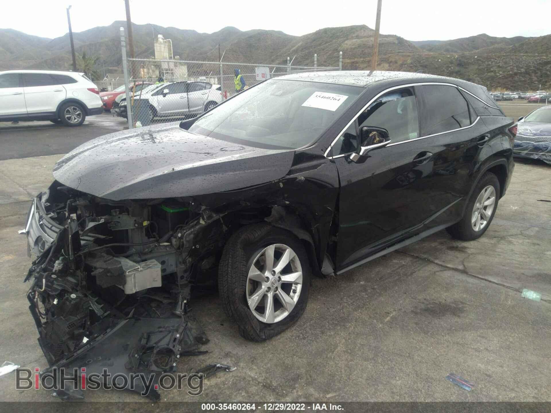 2017 LEXUS RX - VIN: 2T2ZZMCAXHC063354 - Фото 2