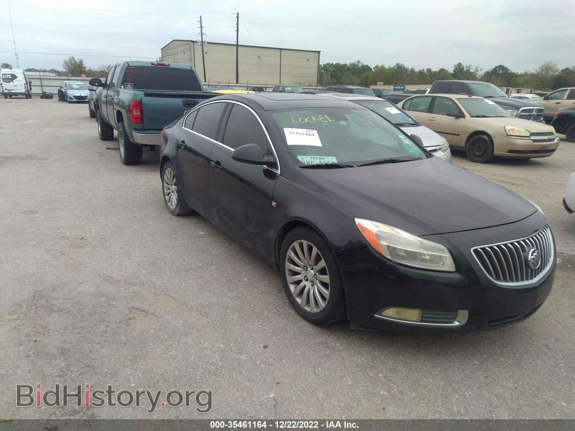 Photo W04GS5EC1B1009922 - BUICK REGAL 2011