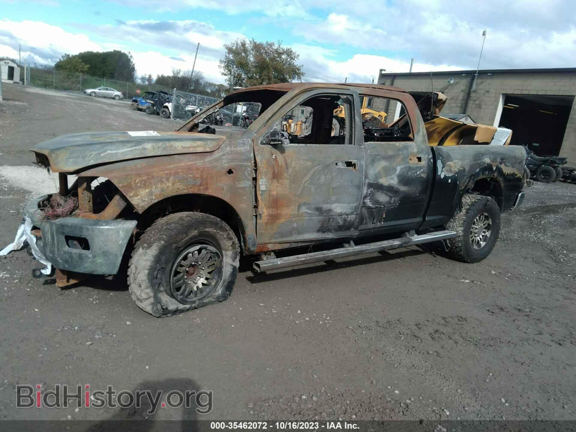 2013 RAM 2500 - VIN: 3C6TR5DT8DG603789 - Фото 2