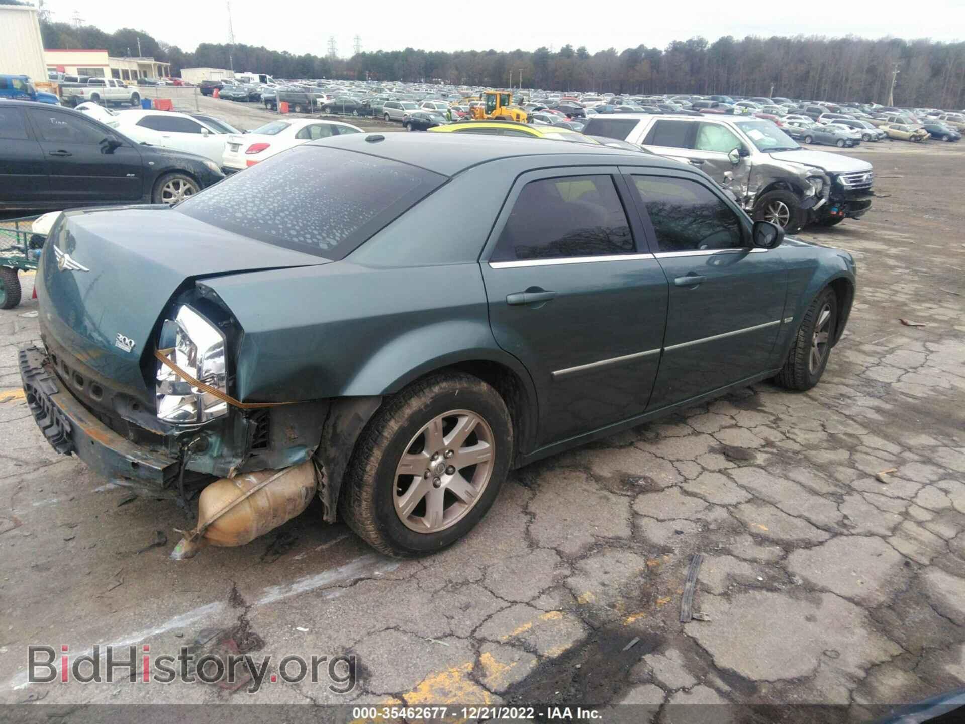 2006 CHRYSLER 300 - VIN: 2C3LA53G86H358438 - Фото 4