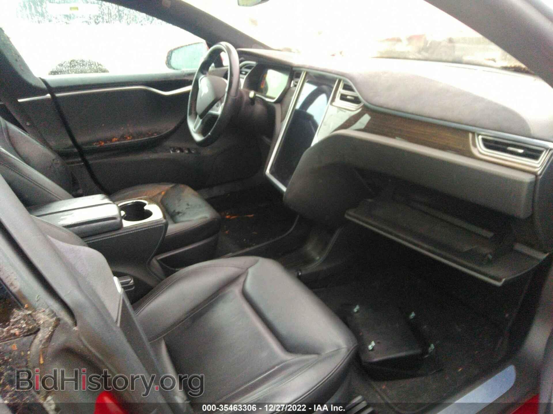 2014 TESLA MODEL S - VIN: 5YJSA1H24EFP68140 - Фото 5