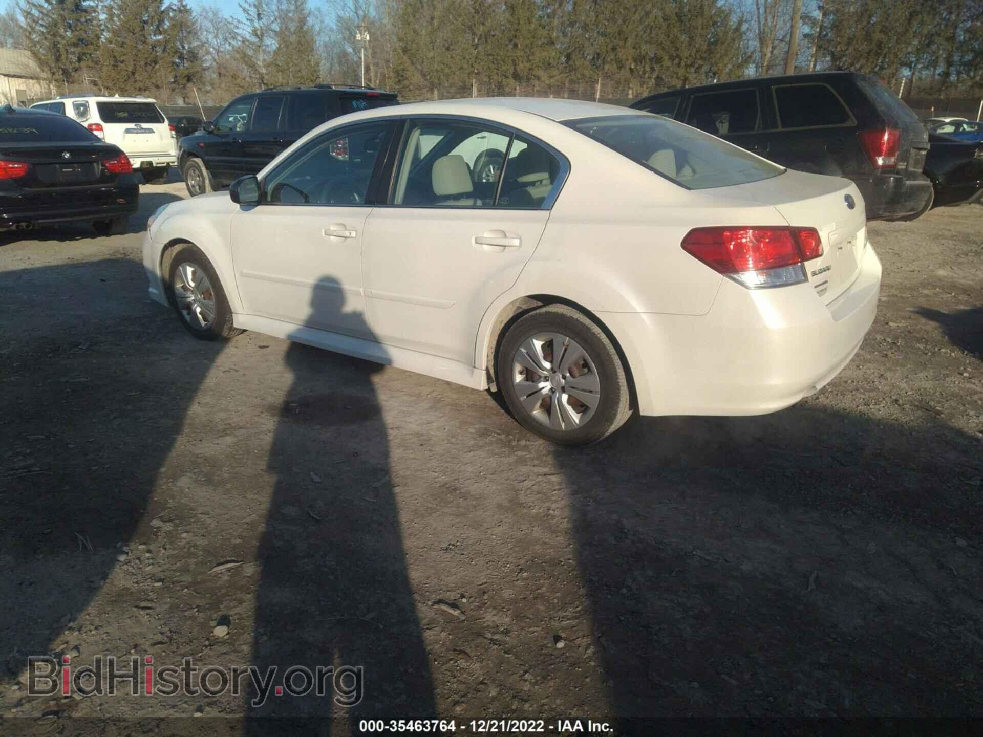 2011 SUBARU LEGACY - VIN: 4S3BMBA60B3264199 - Фото 3