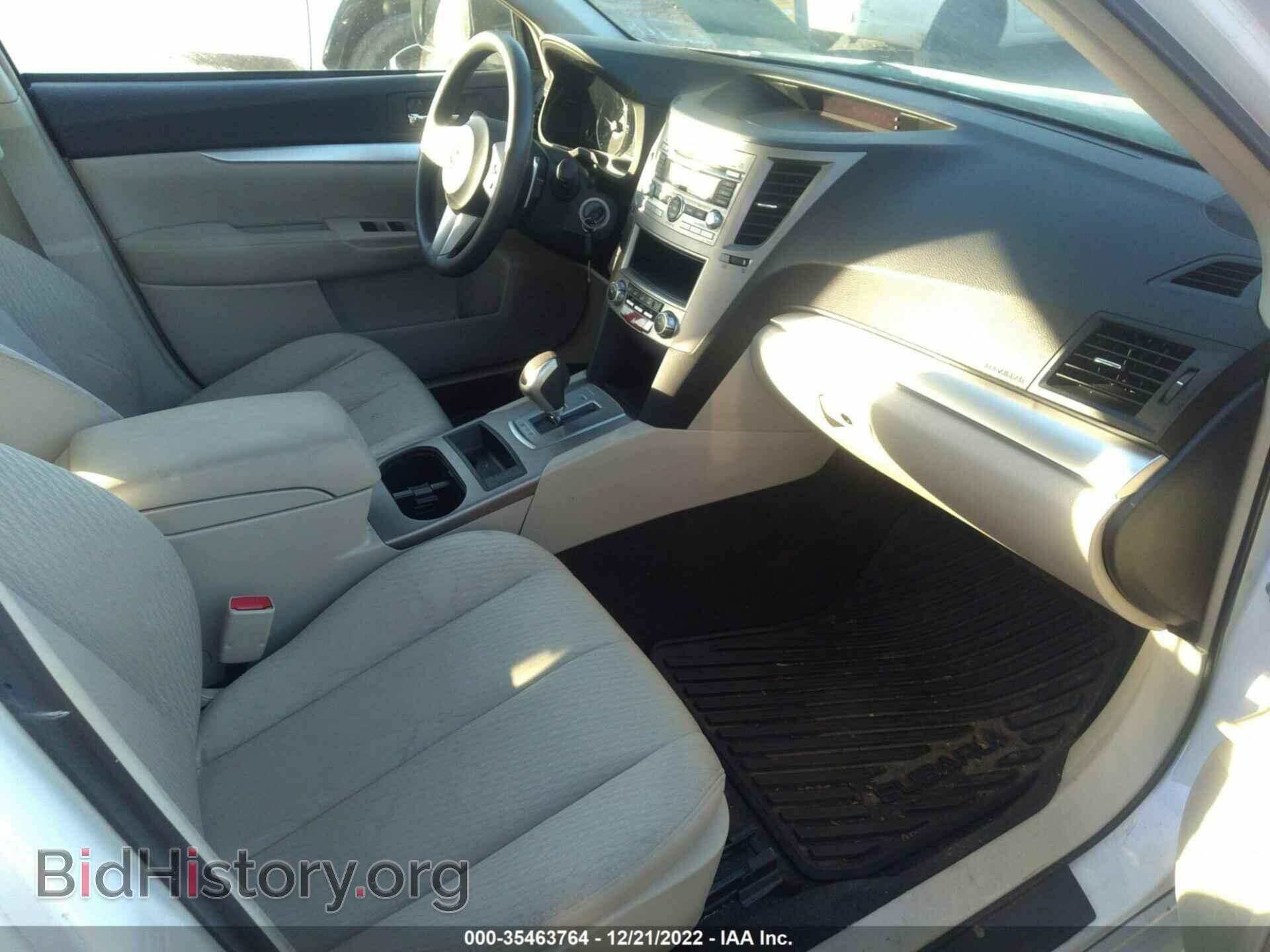 2011 SUBARU LEGACY - VIN: 4S3BMBA60B3264199 - Фото 5