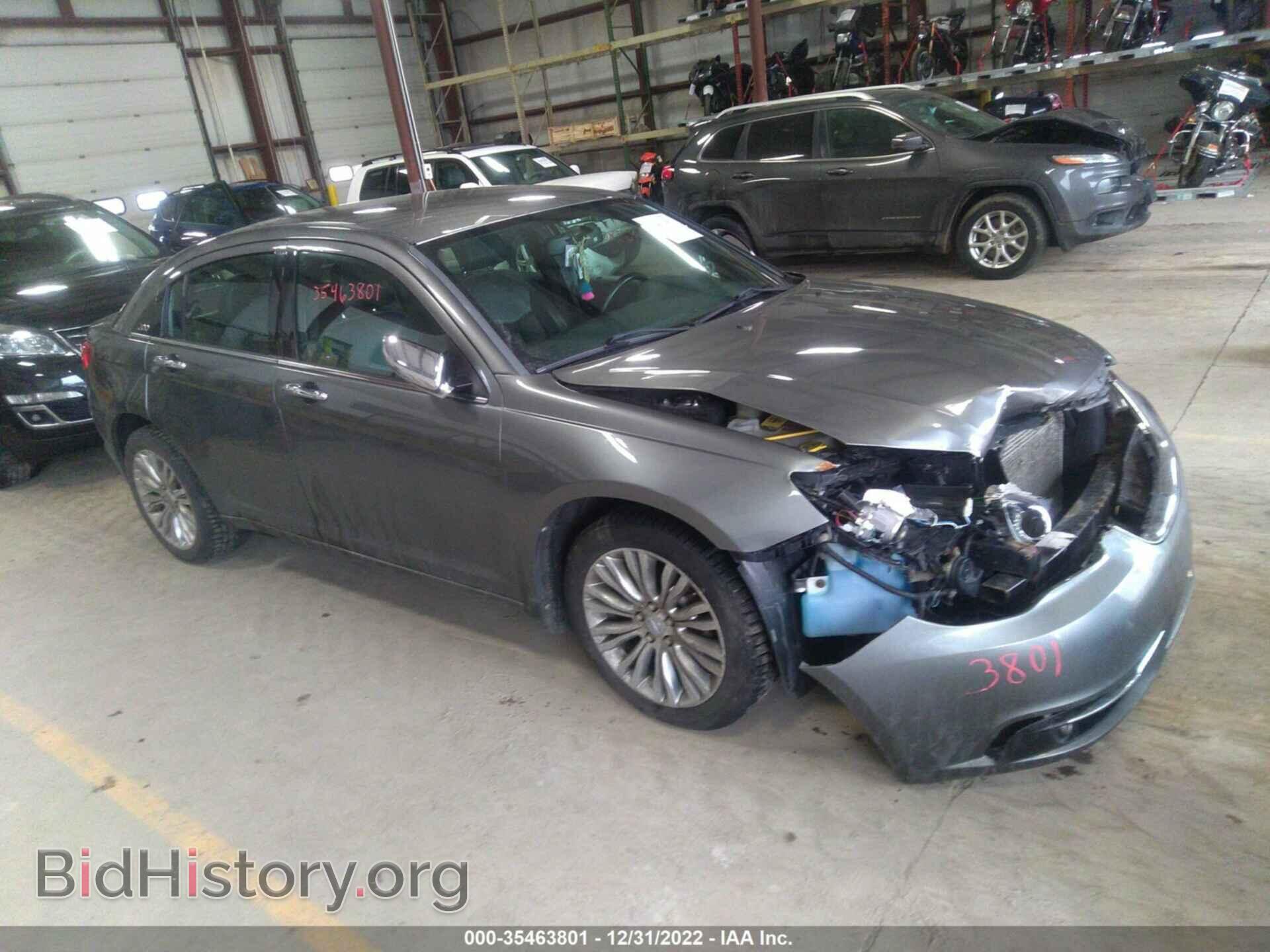 Photo 1C3BC2FB0BN597665 - CHRYSLER 200 2011