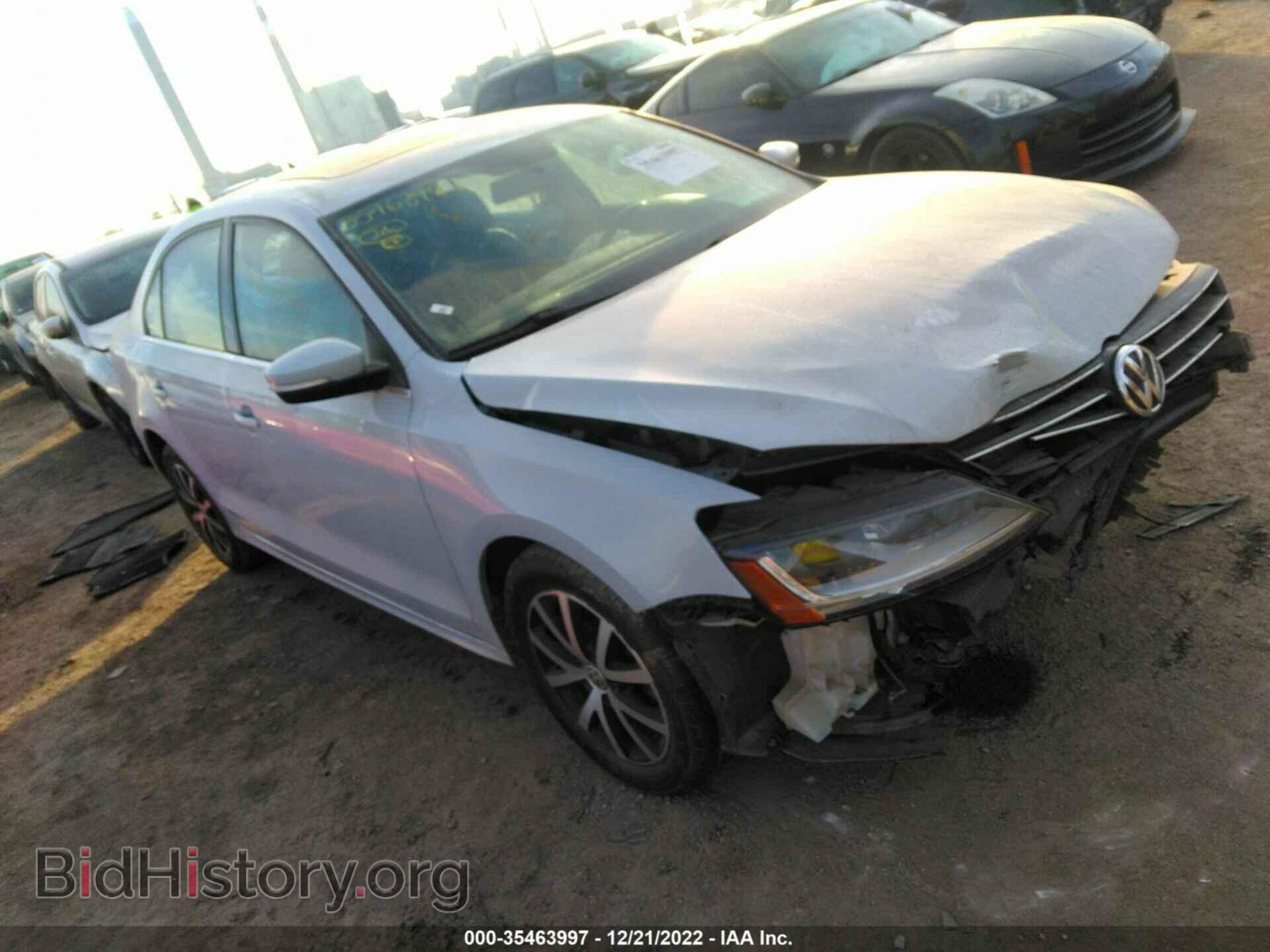 Фотография 3VWDB7AJ7HM379743 - VOLKSWAGEN JETTA 2017
