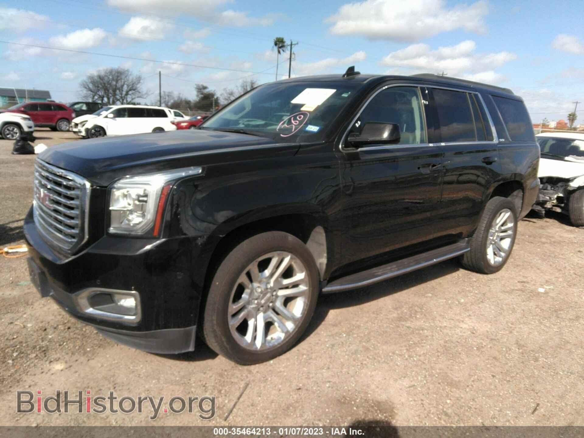 2017 GMC YUKON - VIN: 1GKS1BKC3HR403524 - Фото 2