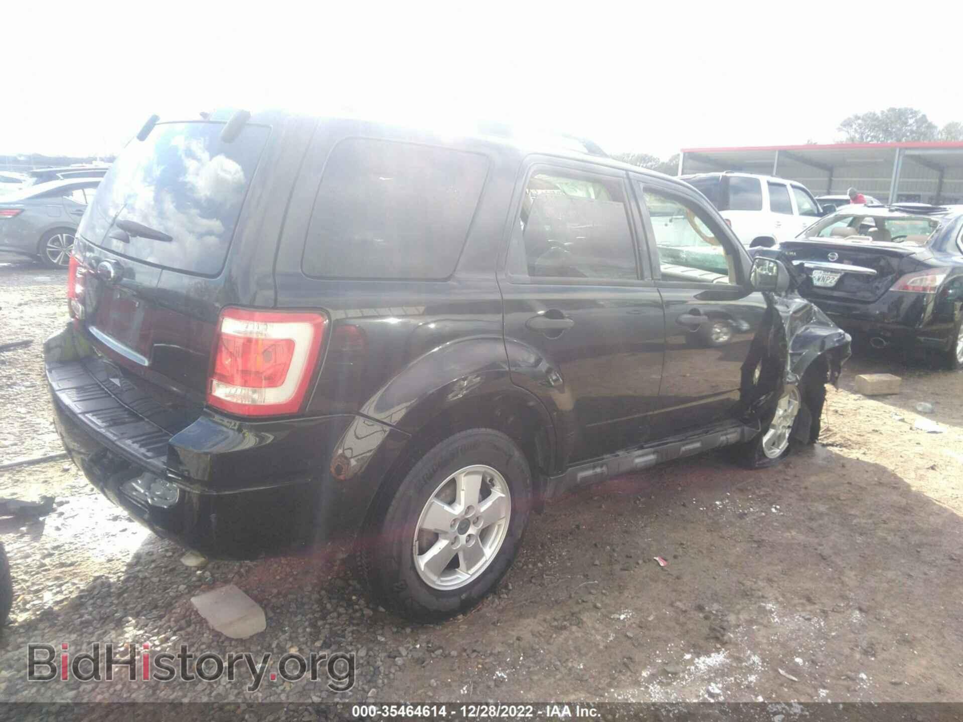 2011 FORD ESCAPE - VIN: 1FMCU0D78BKB79450 - Фото 4