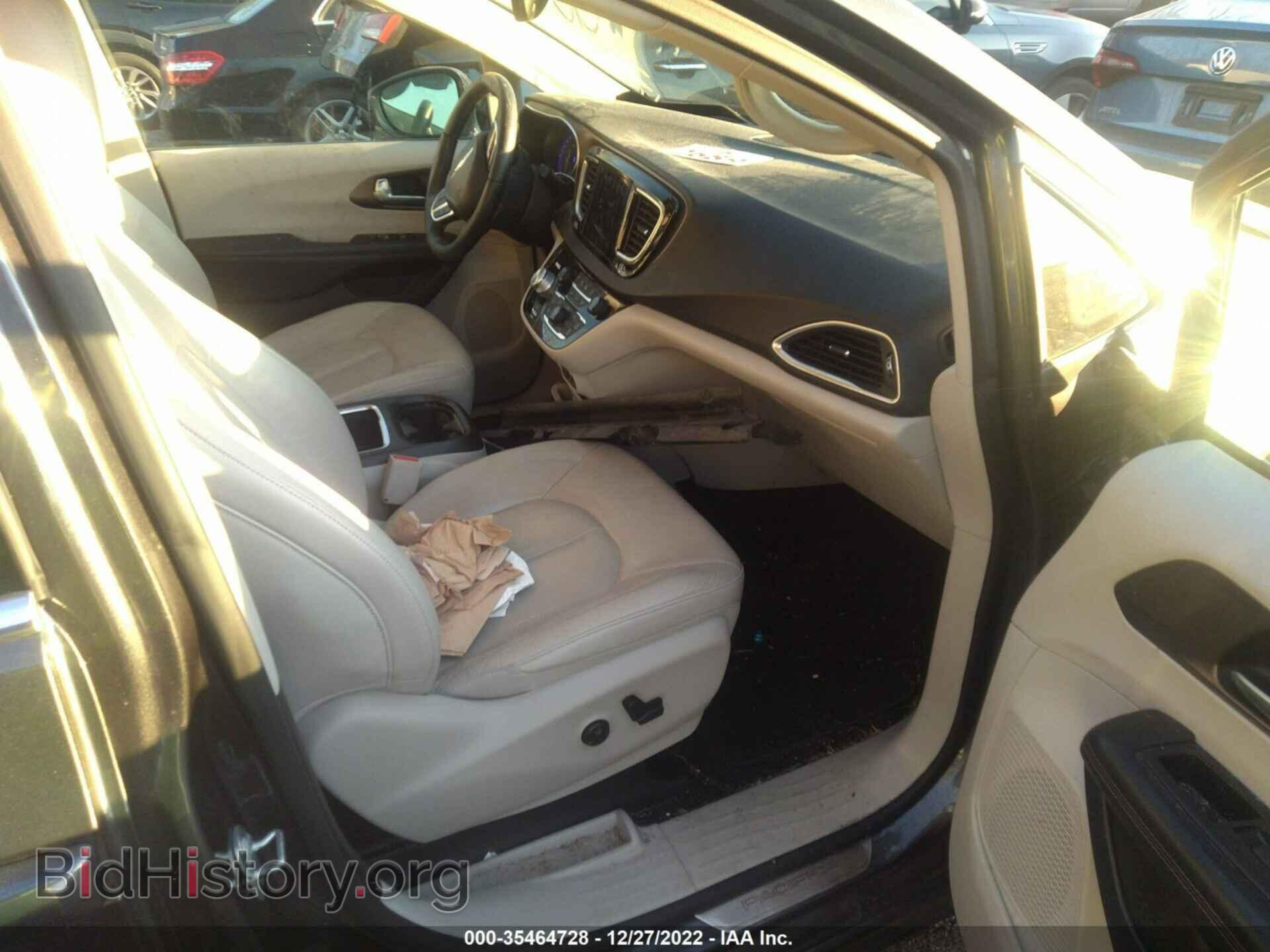 2018 CHRYSLER PACIFICA - VIN: 2C4RC1EG2JR182463 - Фото 5