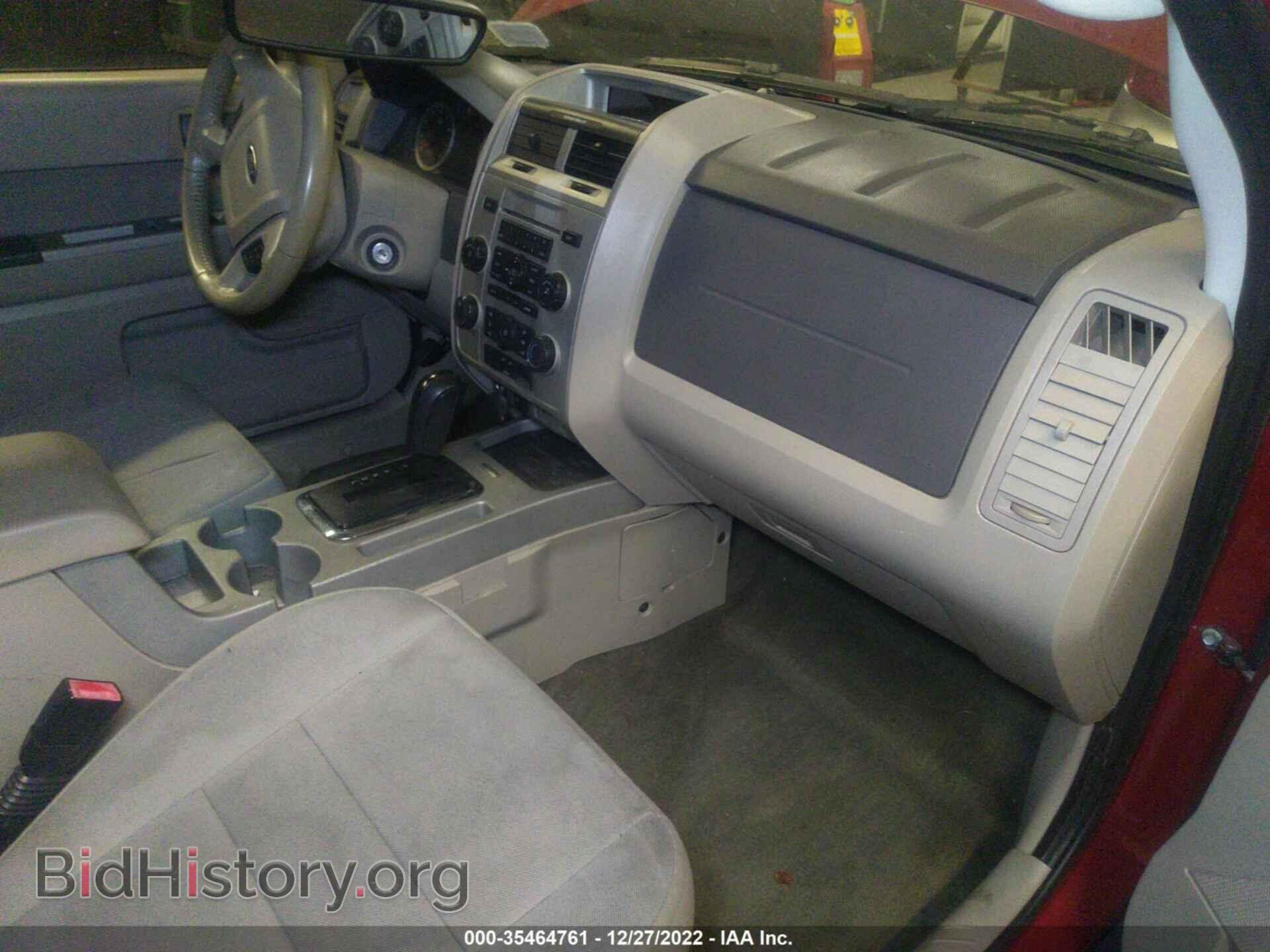 2011 FORD ESCAPE - VIN: 1FMCU0DG0BKB89082 - Фото 5