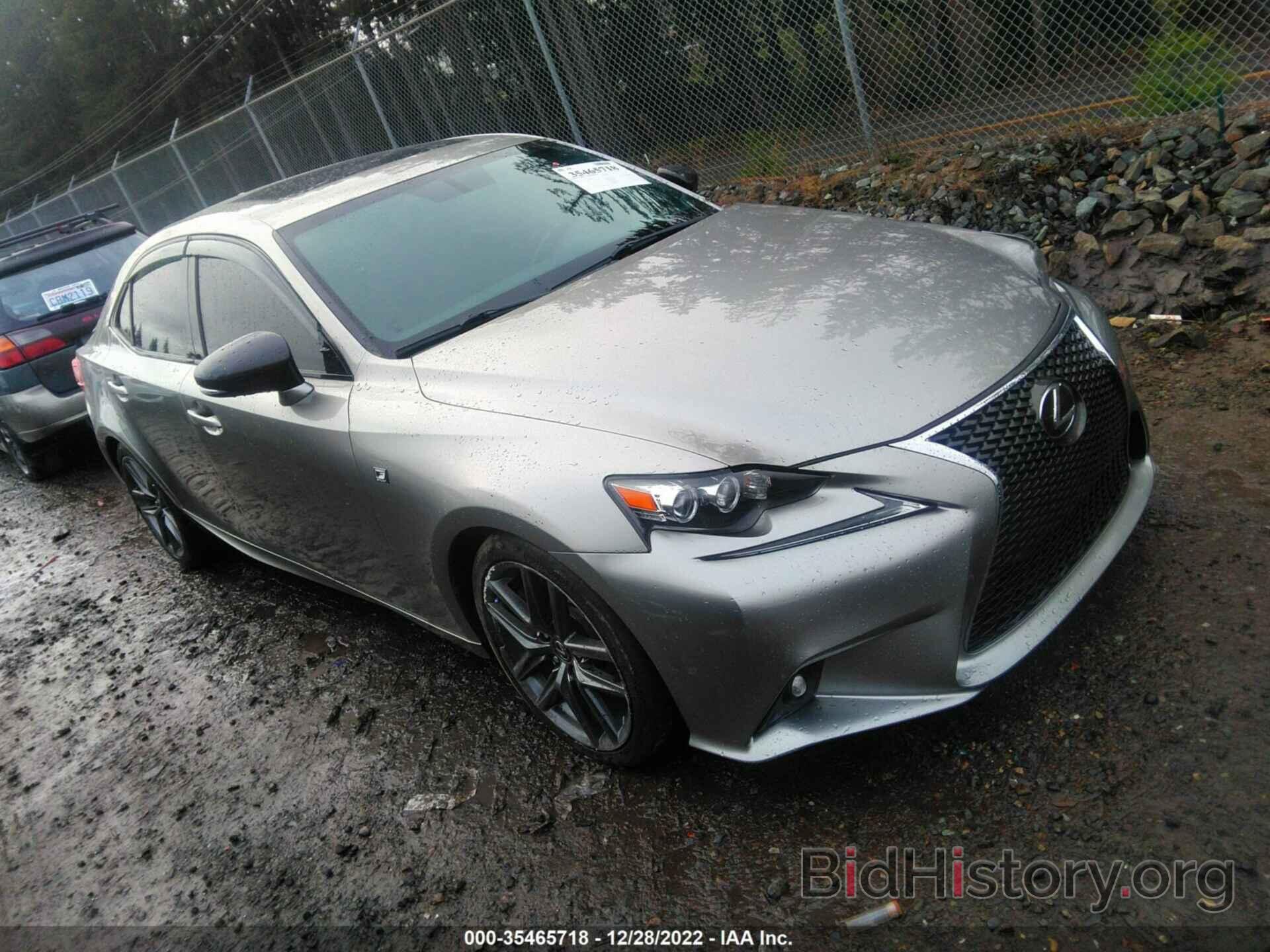 Photo JTHBA1D25G5008677 - LEXUS IS 200T 2016