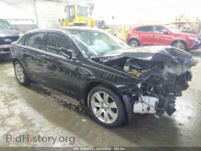 2013 Chrysler 200 Touring, черный — VIN 1C3CCBBG5DN528379, IAAI